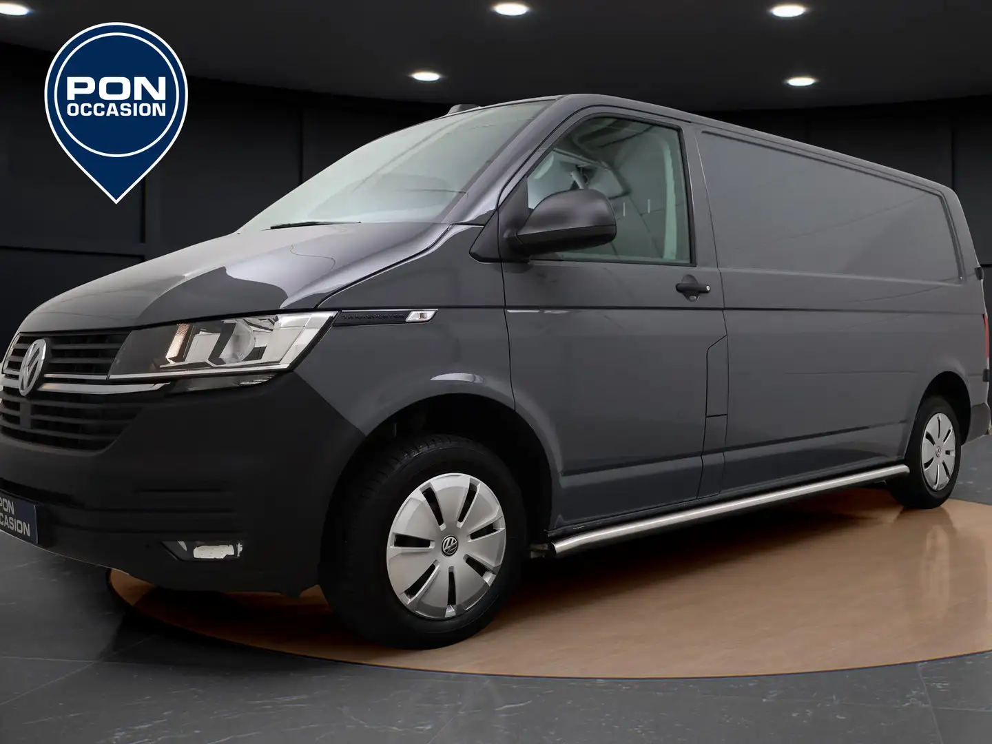 Volkswagen T6.1 Transporter 2.0 TDI 110 PK L2H1 28 Comfortline | Navigatie | P Grijs - 1