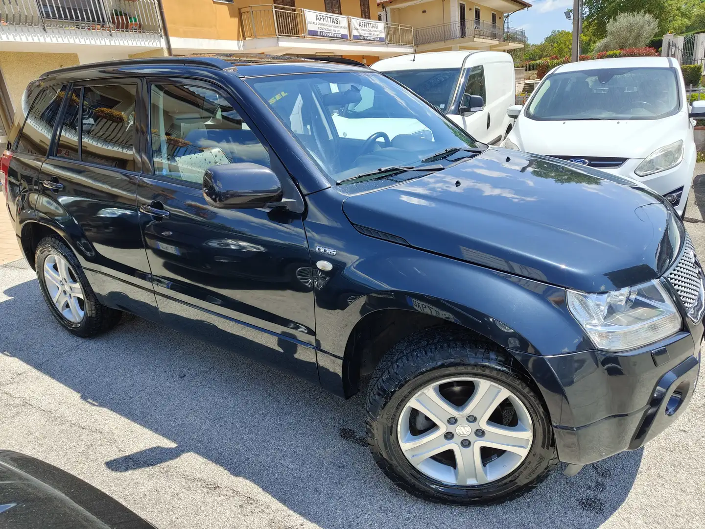 Suzuki Grand Vitara Grand Vitara 5p 1.9 ddis Executive Černá - 2