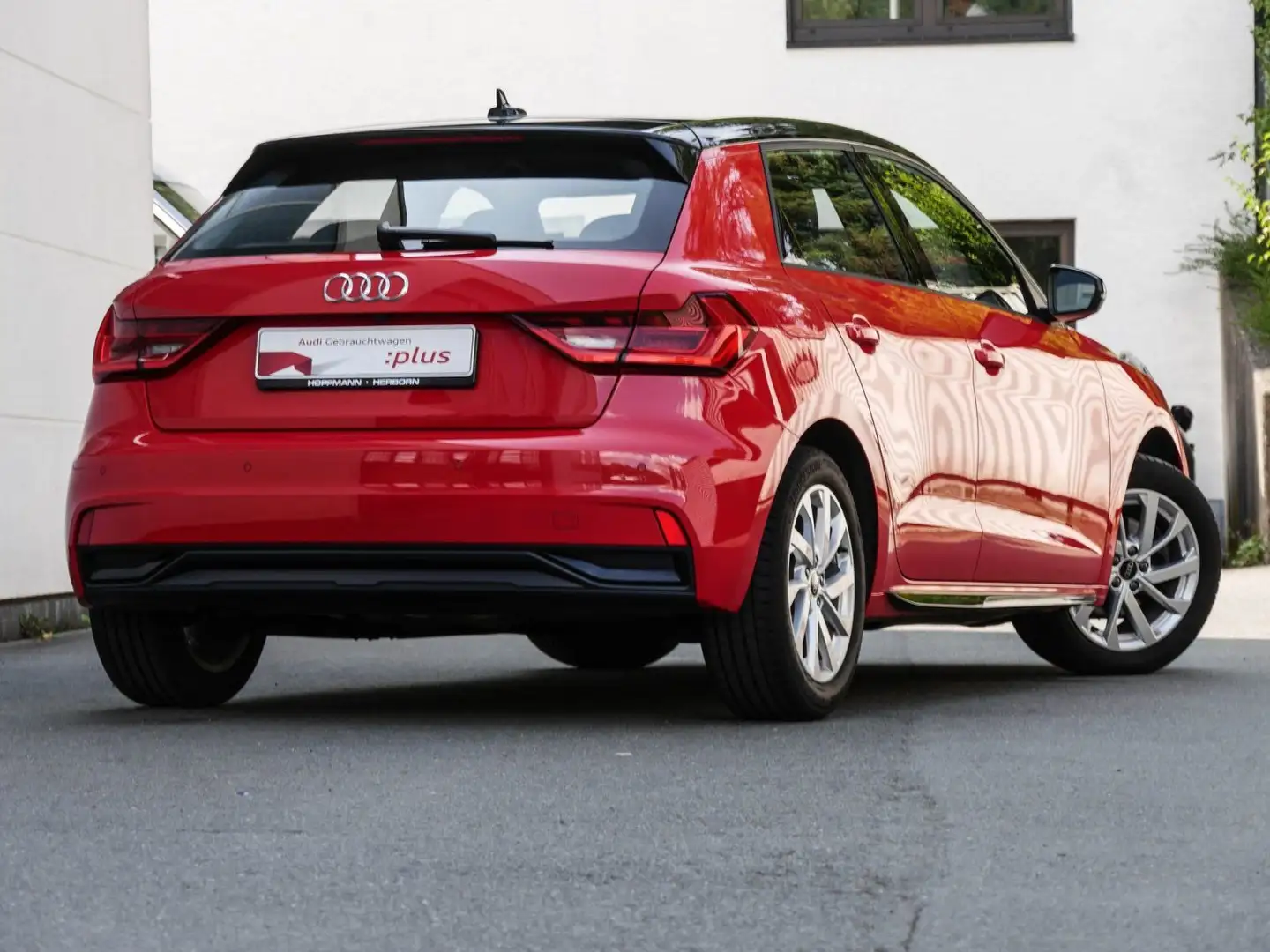 Audi A1 30 TFSI advanced LED Kamera Smartph Rouge - 2