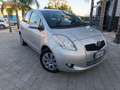 Toyota Yaris 5p 1.3 Sol c/CL Gris - thumbnail 2