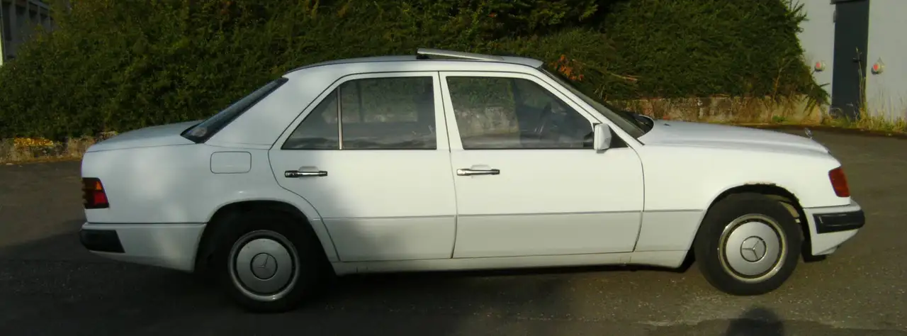 Mercedes-Benz E 200 E-Klasse D, W124, foto 3