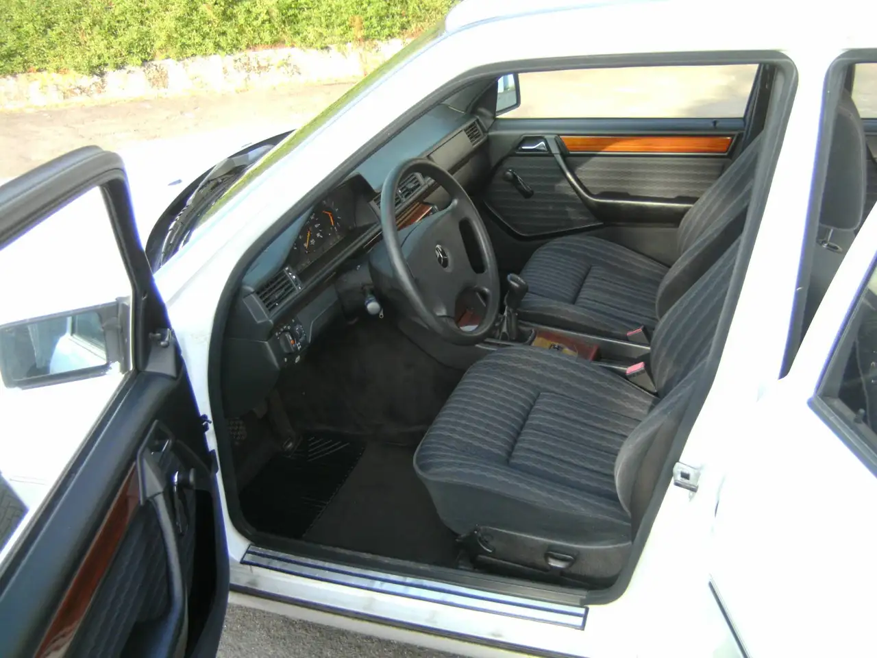 Mercedes-Benz E 200 E-Klasse D, W124, foto 11