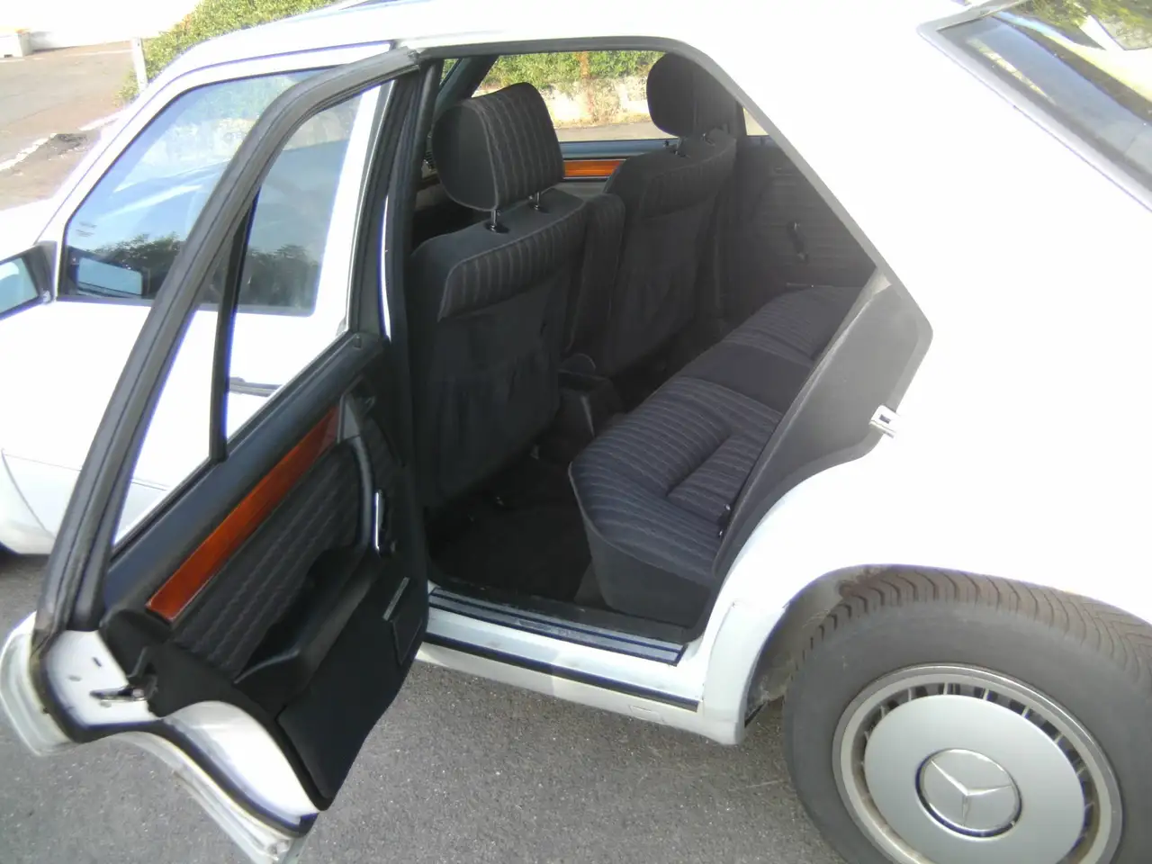 Mercedes-Benz E 200 E-Klasse D, W124, foto 10