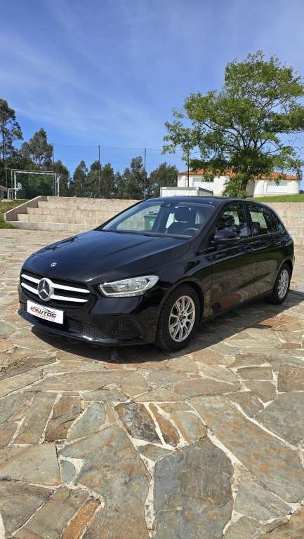 Mercedes-Benz B 200 200d 8G-DCT - foto 1