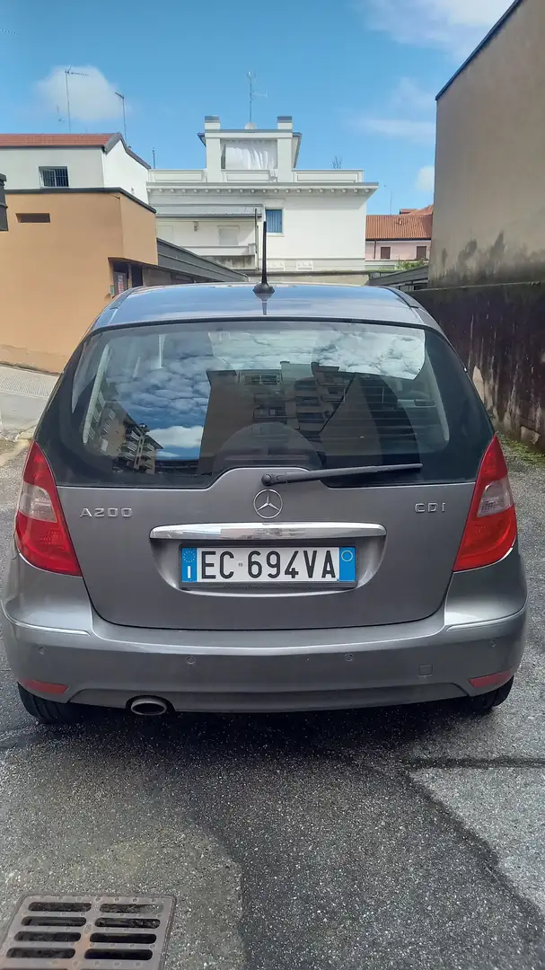 Mercedes-Benz A 200 A 200 cdi Elegance FL Gri - 2