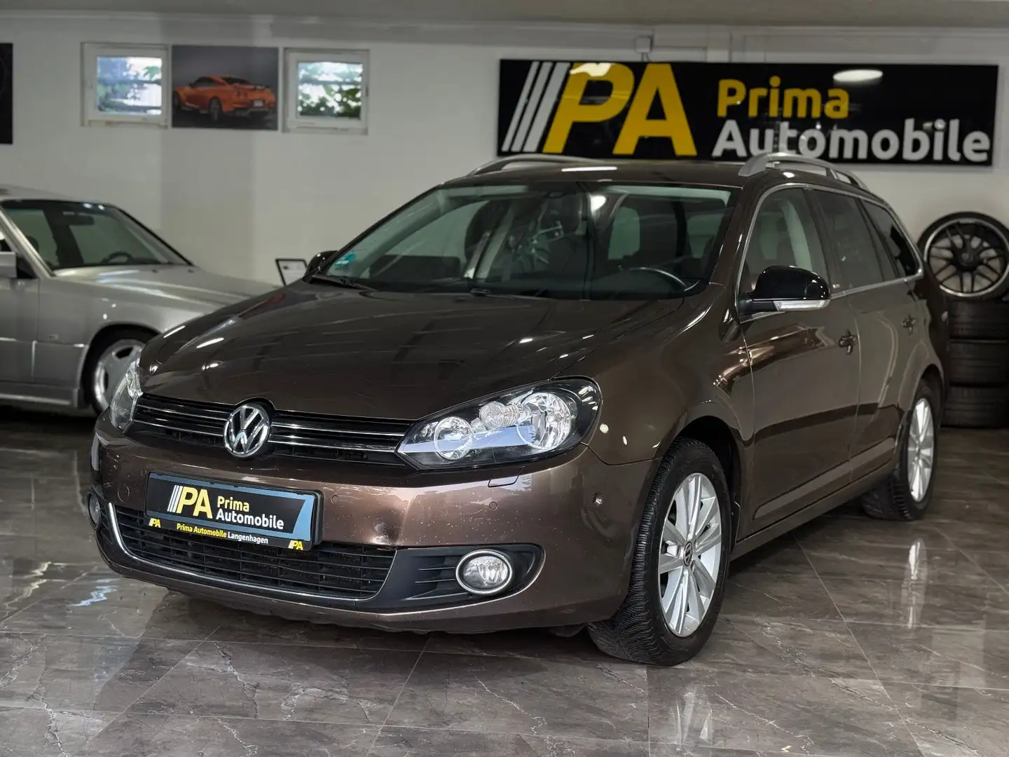 Volkswagen Golf VI 1.2 TSI Variant Style / Automatik Tempom Braun - 1