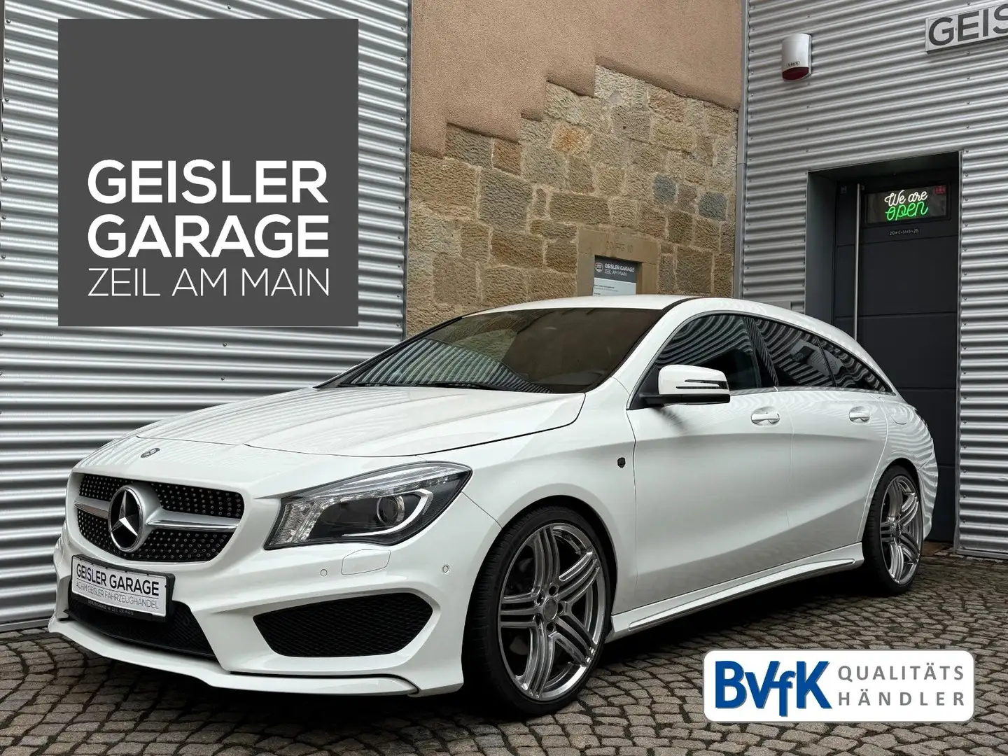 Mercedes-Benz CLA 200 AMG Line BiXe Nav Weiß - 1