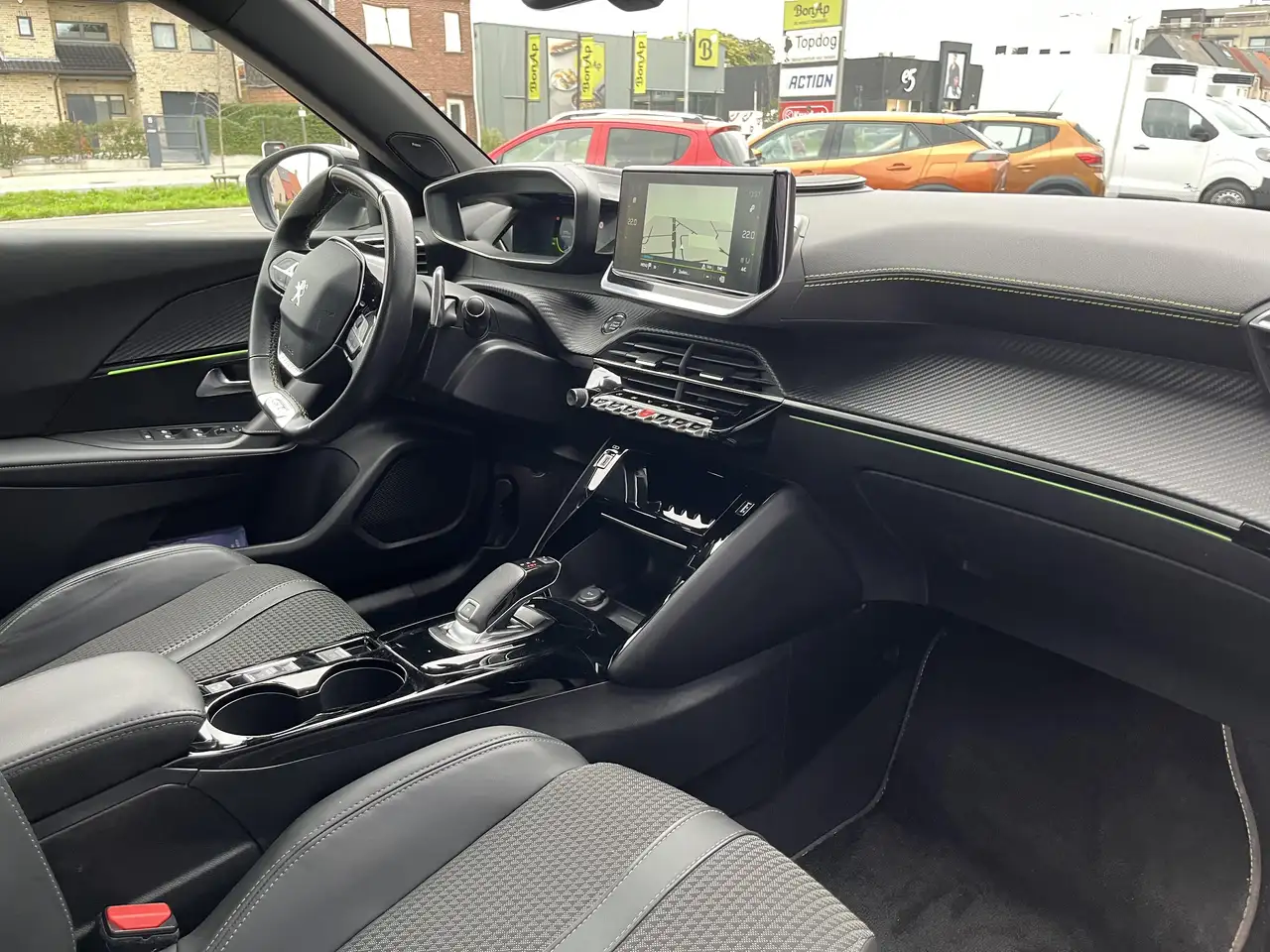 Peugeot 2008 GT 1.2i EAT8 155pk, миниатюра 4