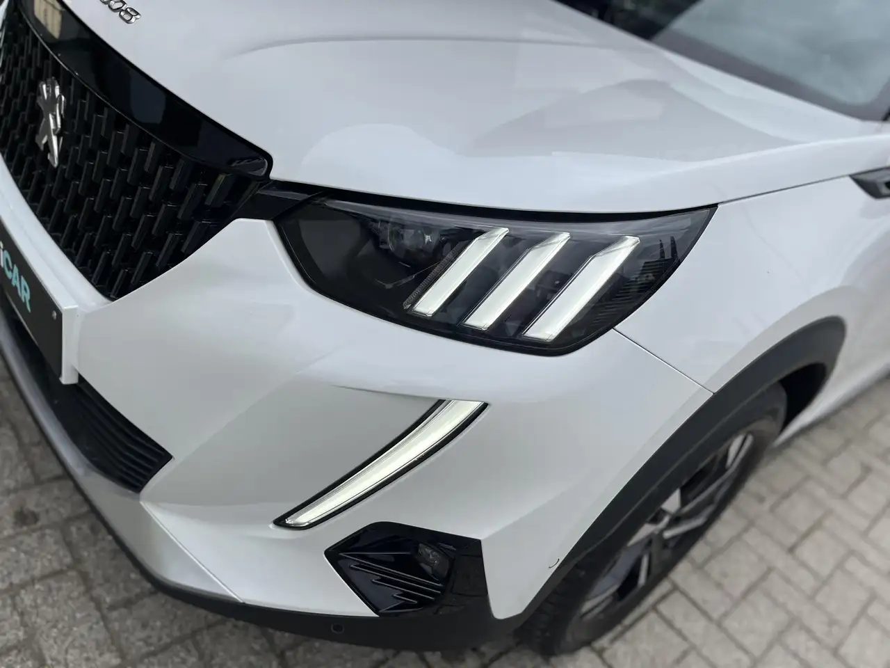 Peugeot 2008 GT 1.2i EAT8 155pk, миниатюра 12