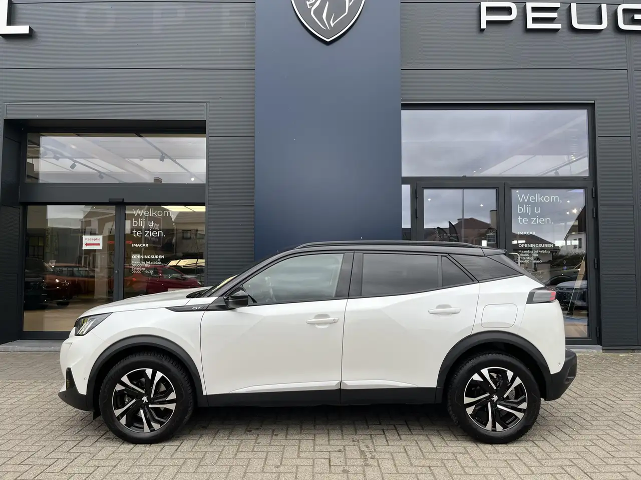 Peugeot 2008 GT 1.2i EAT8 155pk, миниатюра 6