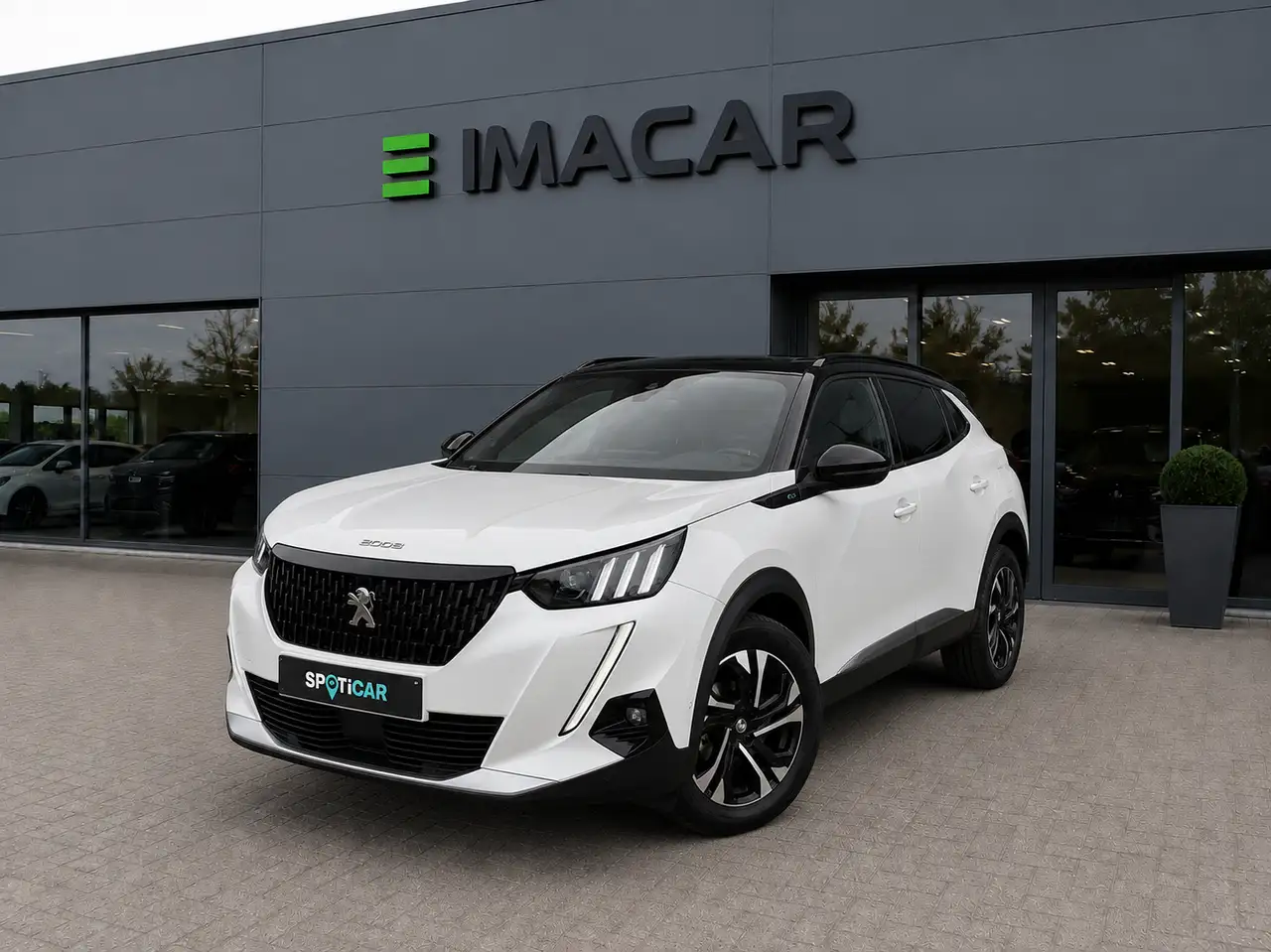 Peugeot 2008 GT 1.2i EAT8 155pk