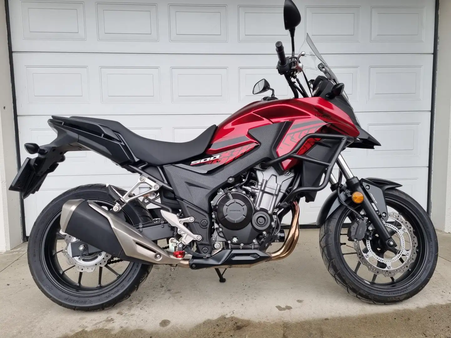 Honda CB 500 X Rot - 1