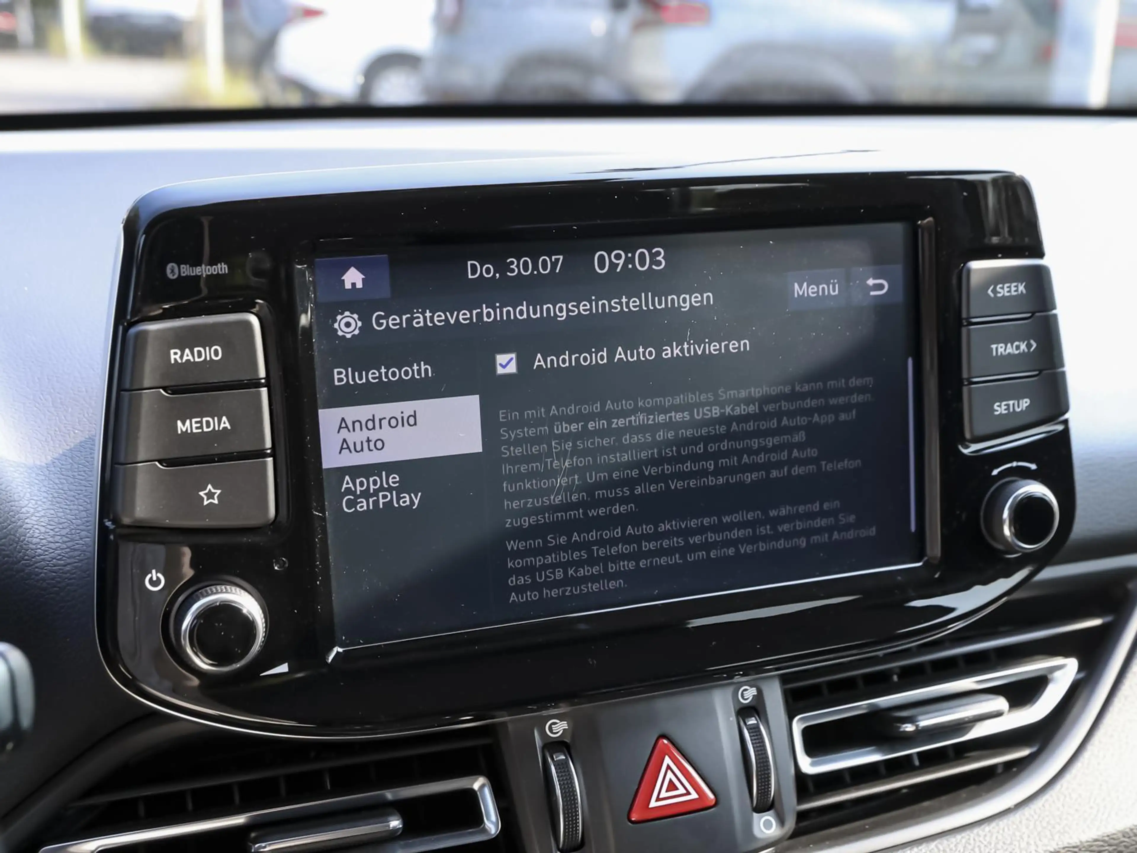 Hyundai i30 PDC KAMERA ALLWETTER — photo 12