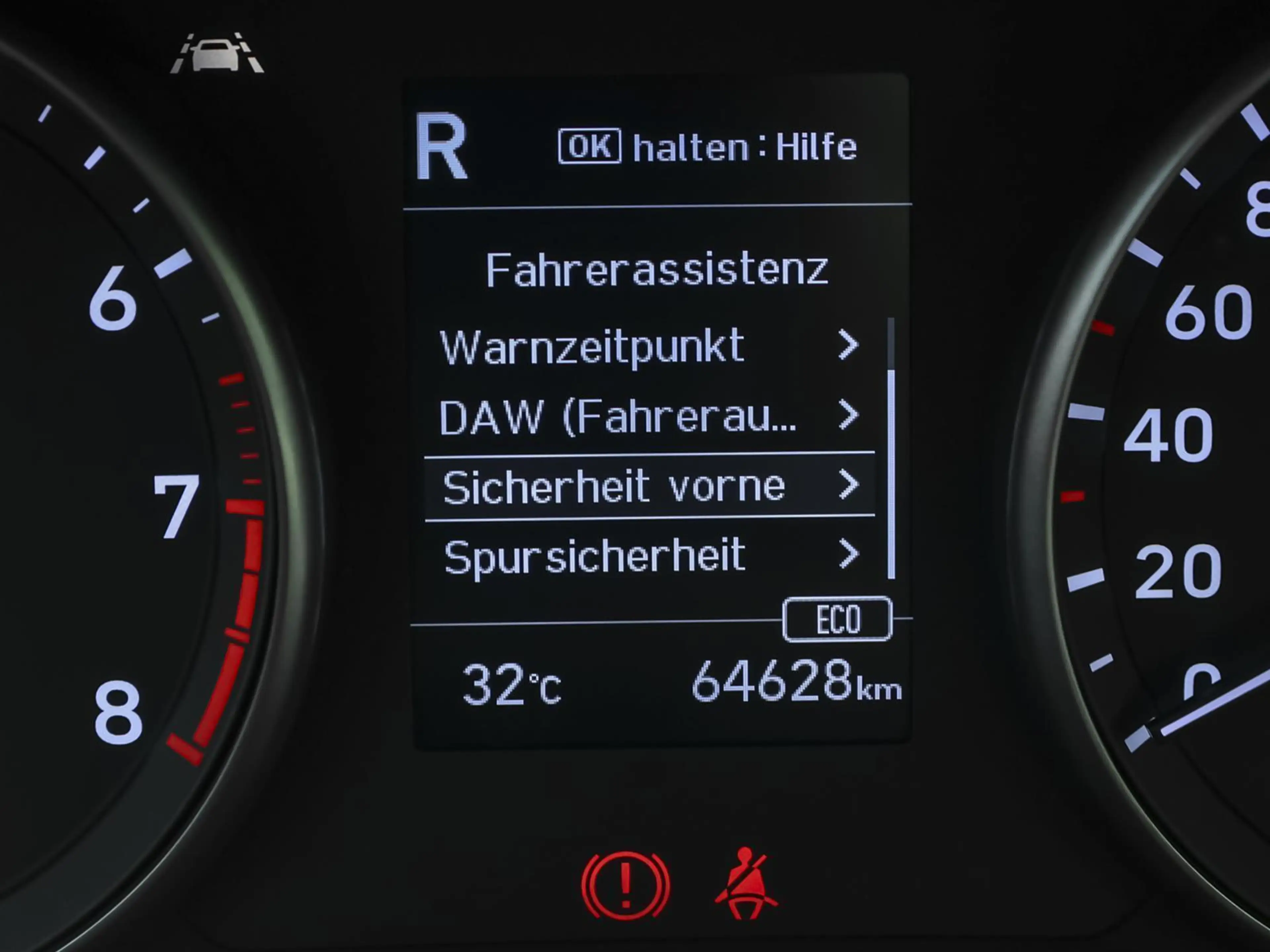 Hyundai i30 PDC KAMERA ALLWETTER — photo 14