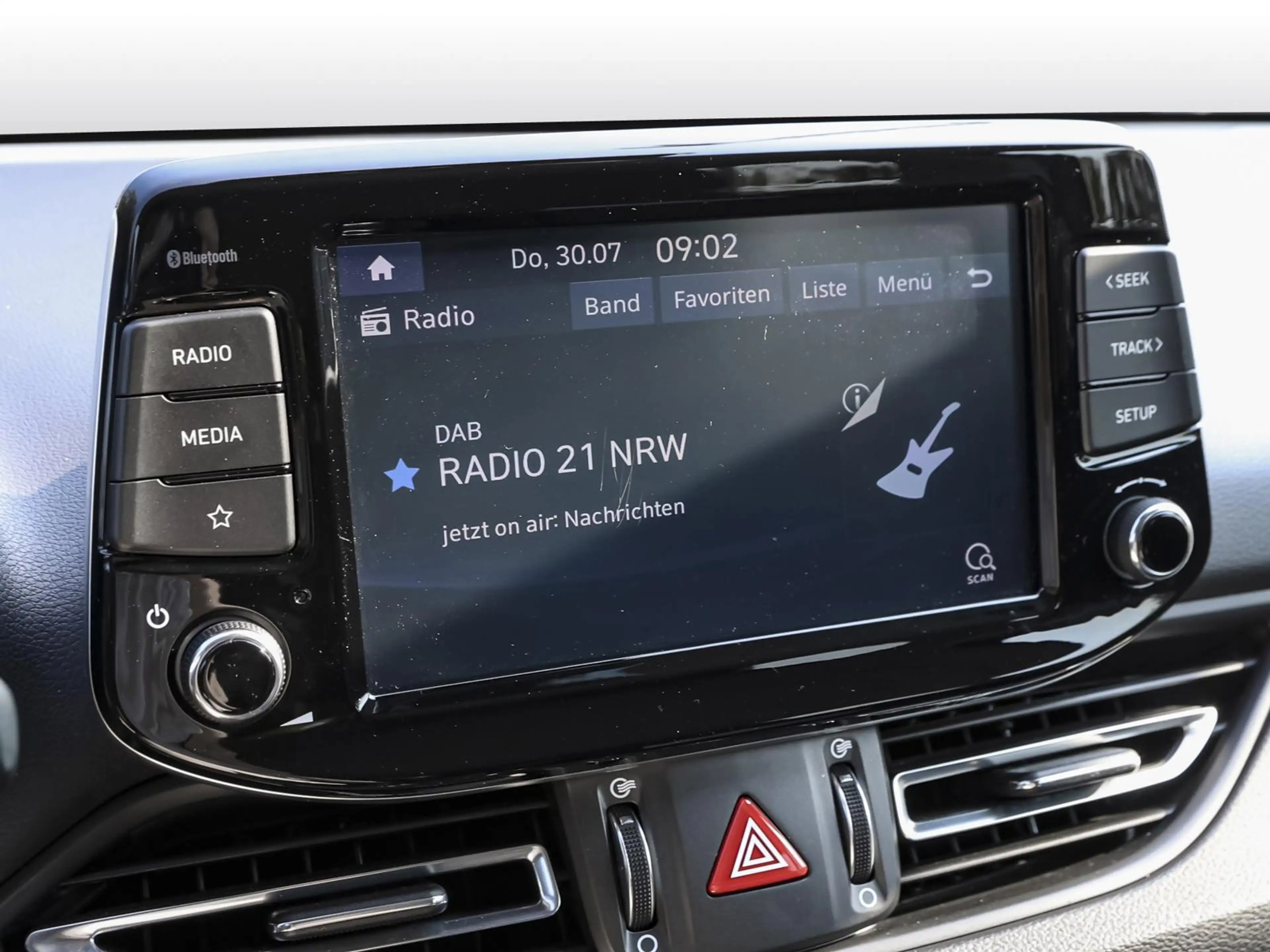 Hyundai i30 PDC KAMERA ALLWETTER — photo 6