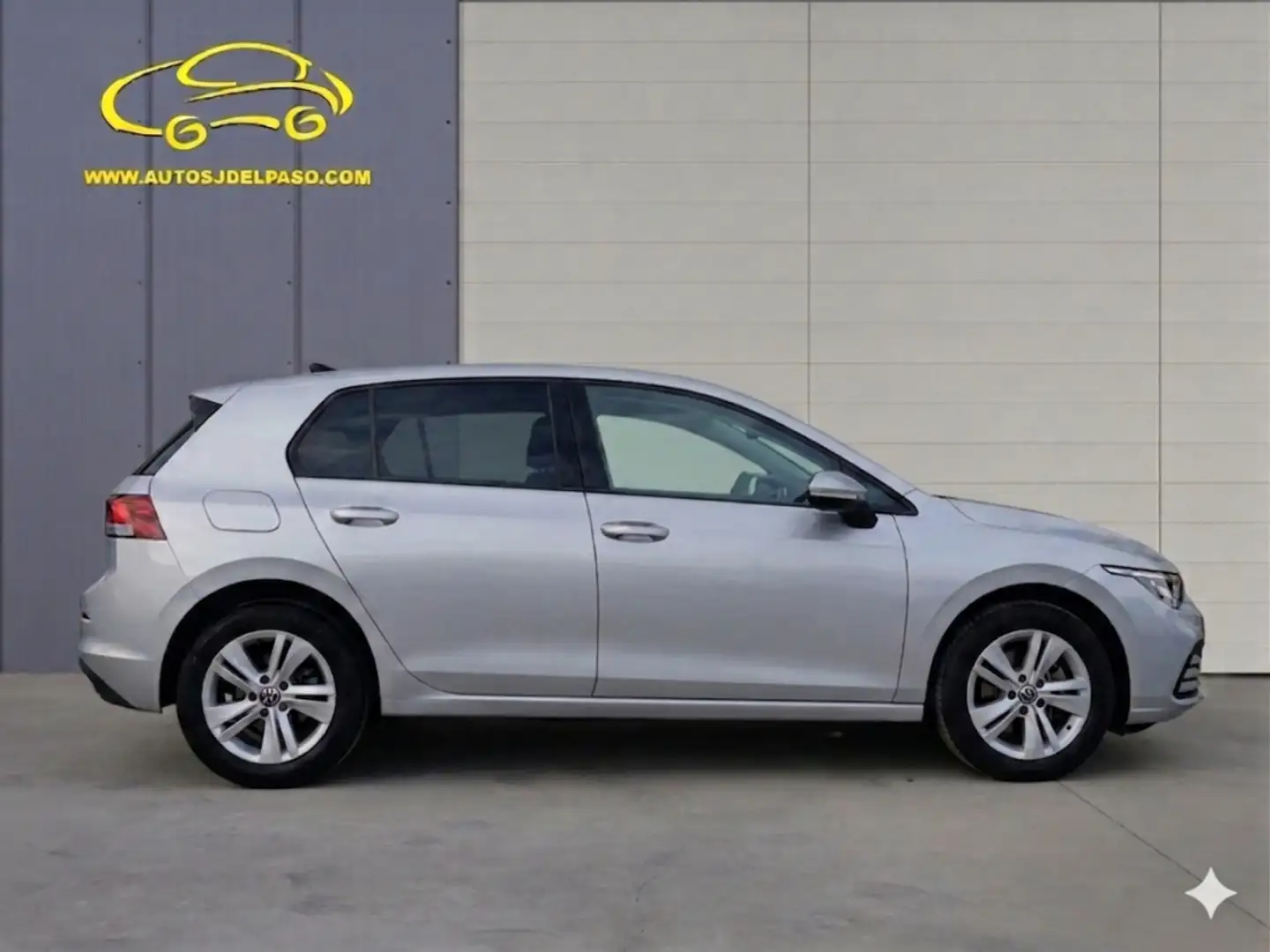 Volkswagen Golf 1.5 TSI Life 96kW Gris - 2