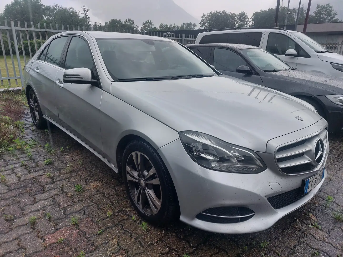 Mercedes-Benz E 350 E 350 bt Sport 4matic 258cv auto MOTORE ROTTO Silver - 2