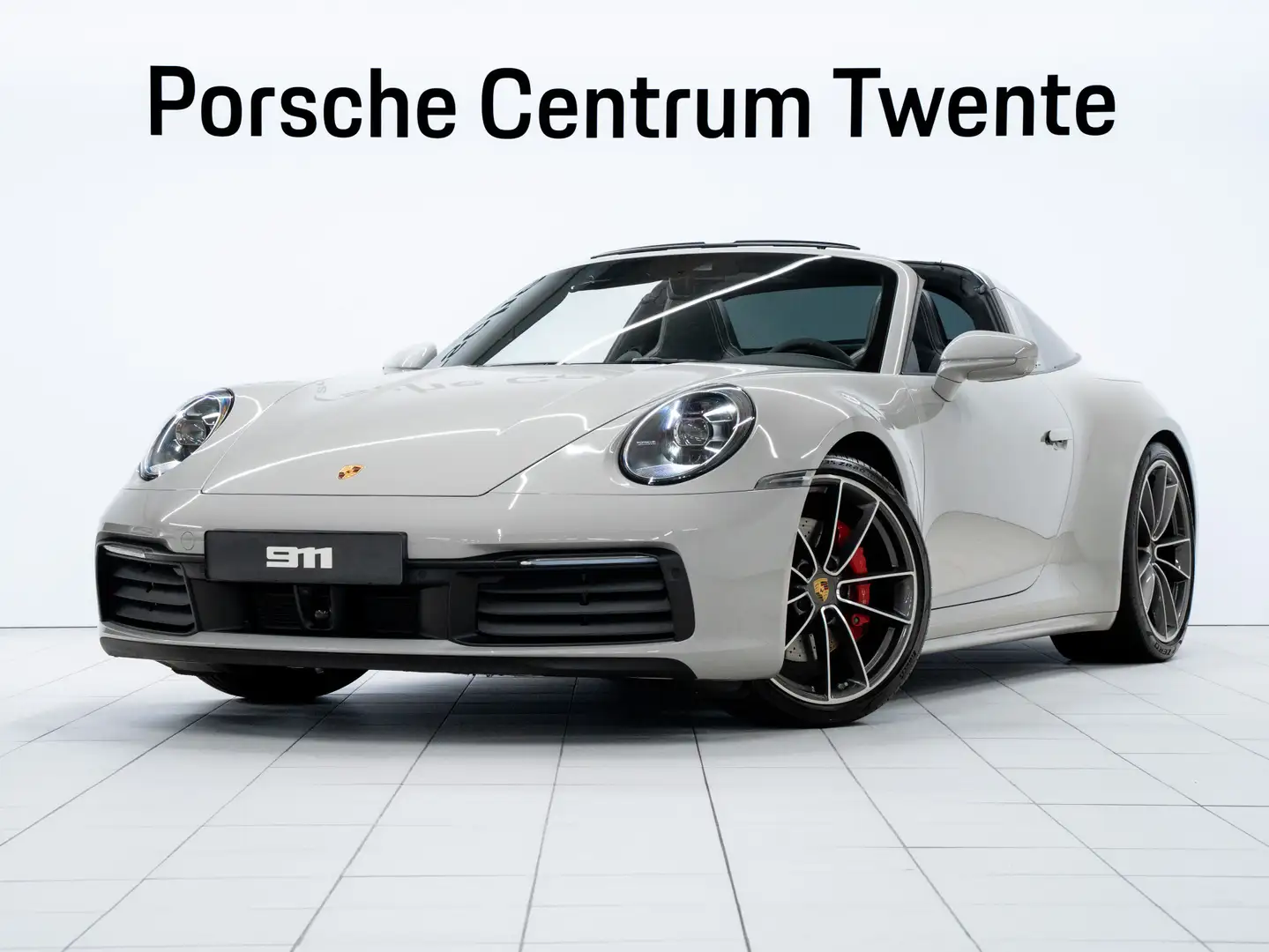 Porsche 992 Targa 4S Grau - 1