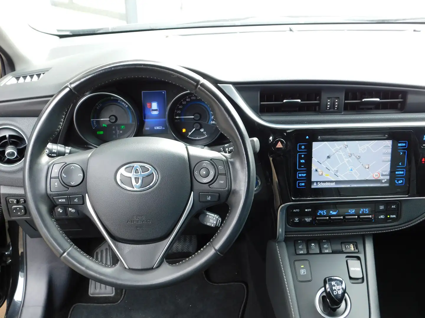 Toyota Auris Touring Sports 1.8 Hybrid Lease Exclusive LEER Zwart - 2