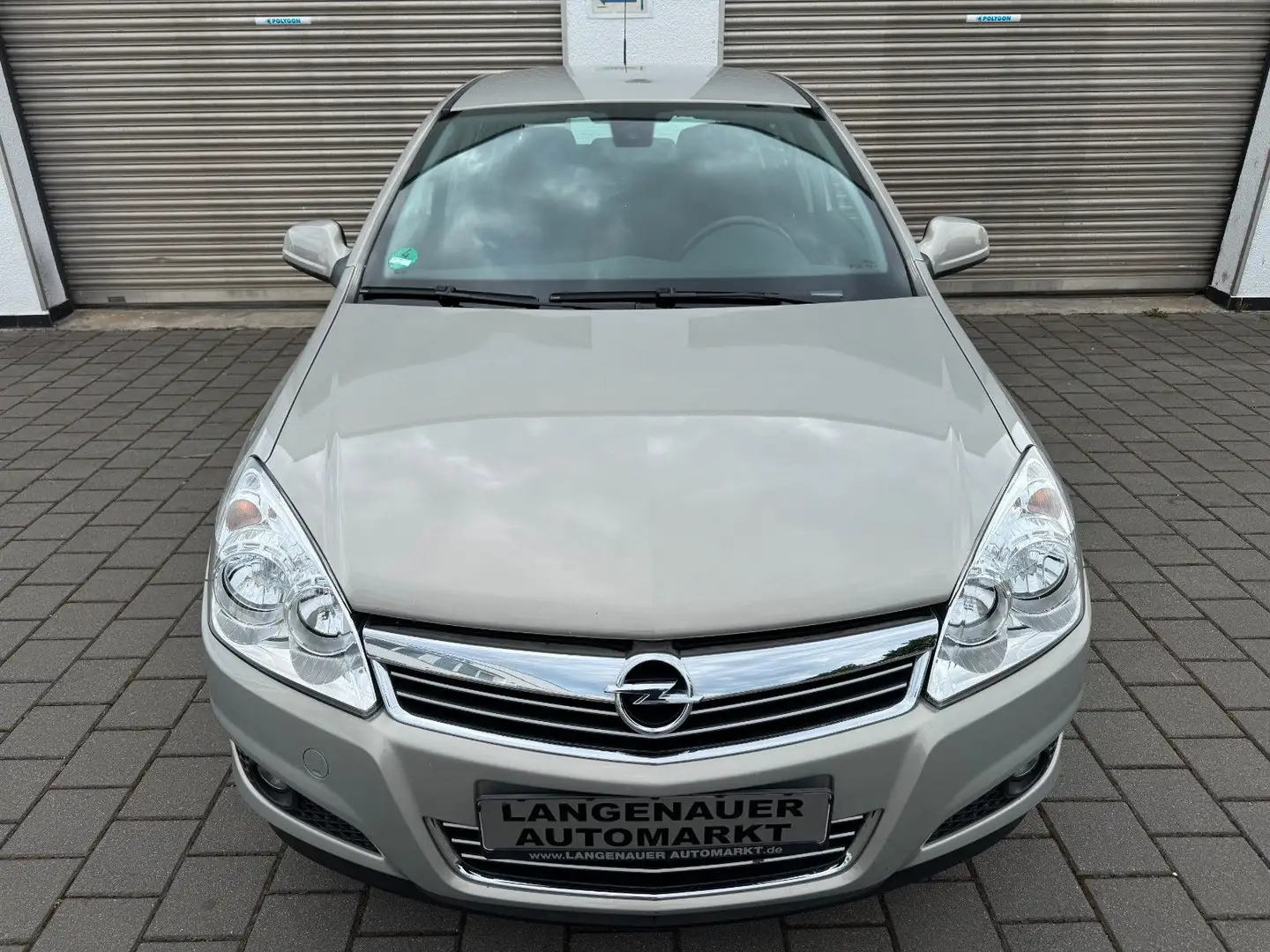 Opel Astra H Lim. Edition-Klimaaut"8 fach"AUX"Top Zus Gold - 2
