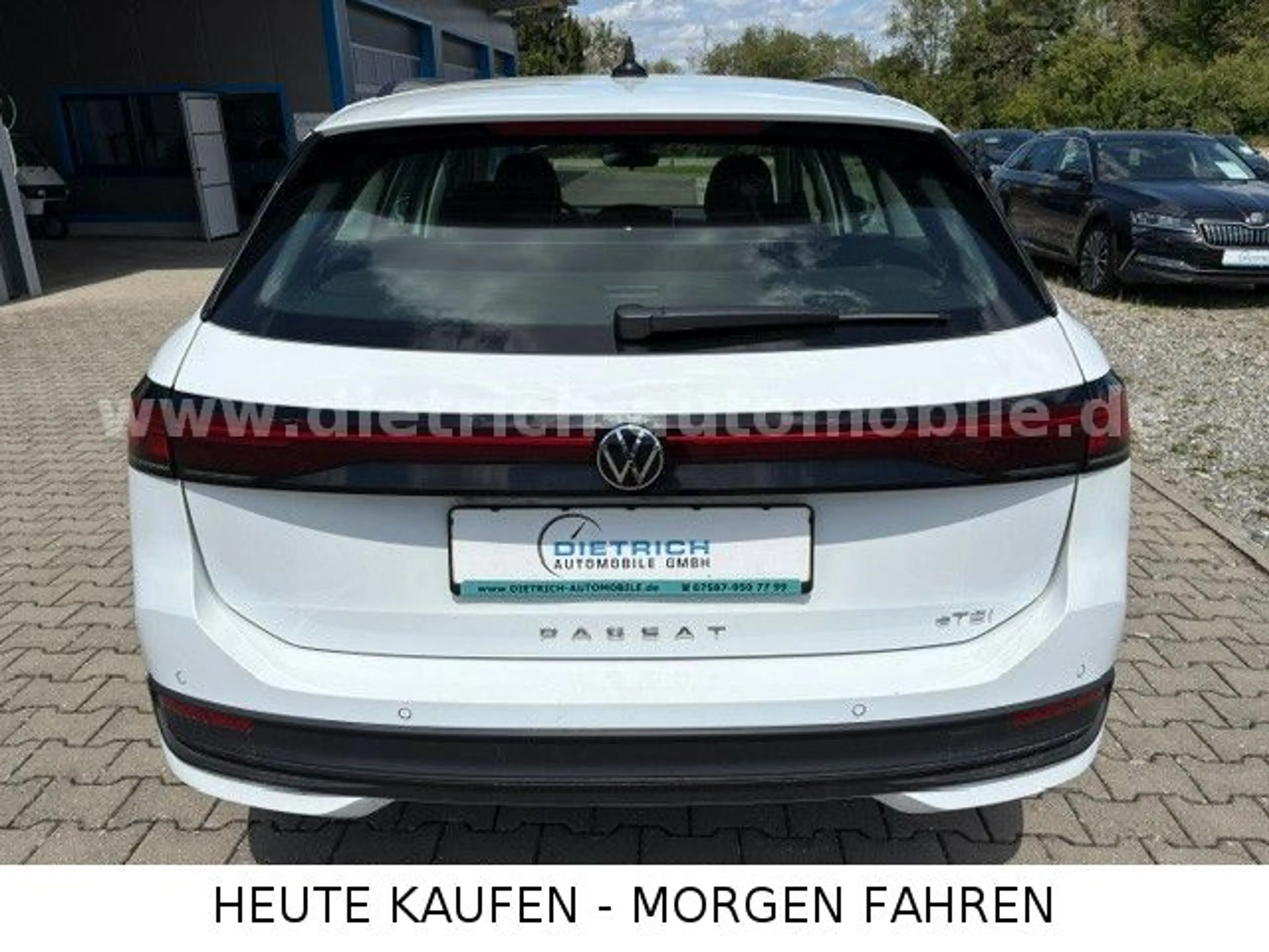Volkswagen Passat VARIANT 1,5 eTSi DSG SHZ KAMERA PDC ACC — photo 8