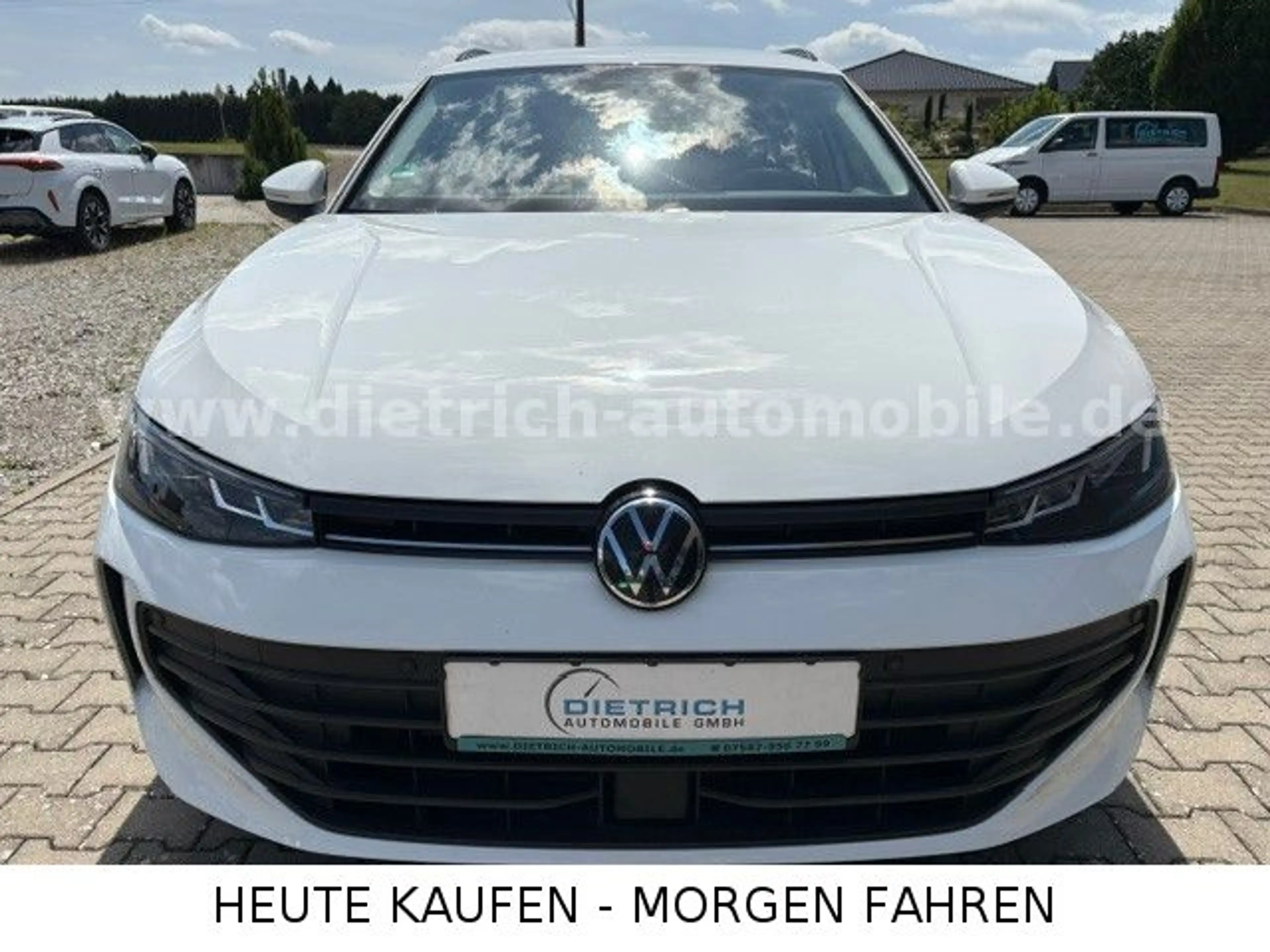Volkswagen Passat VARIANT 1,5 eTSi DSG SHZ KAMERA PDC ACC — photo 2
