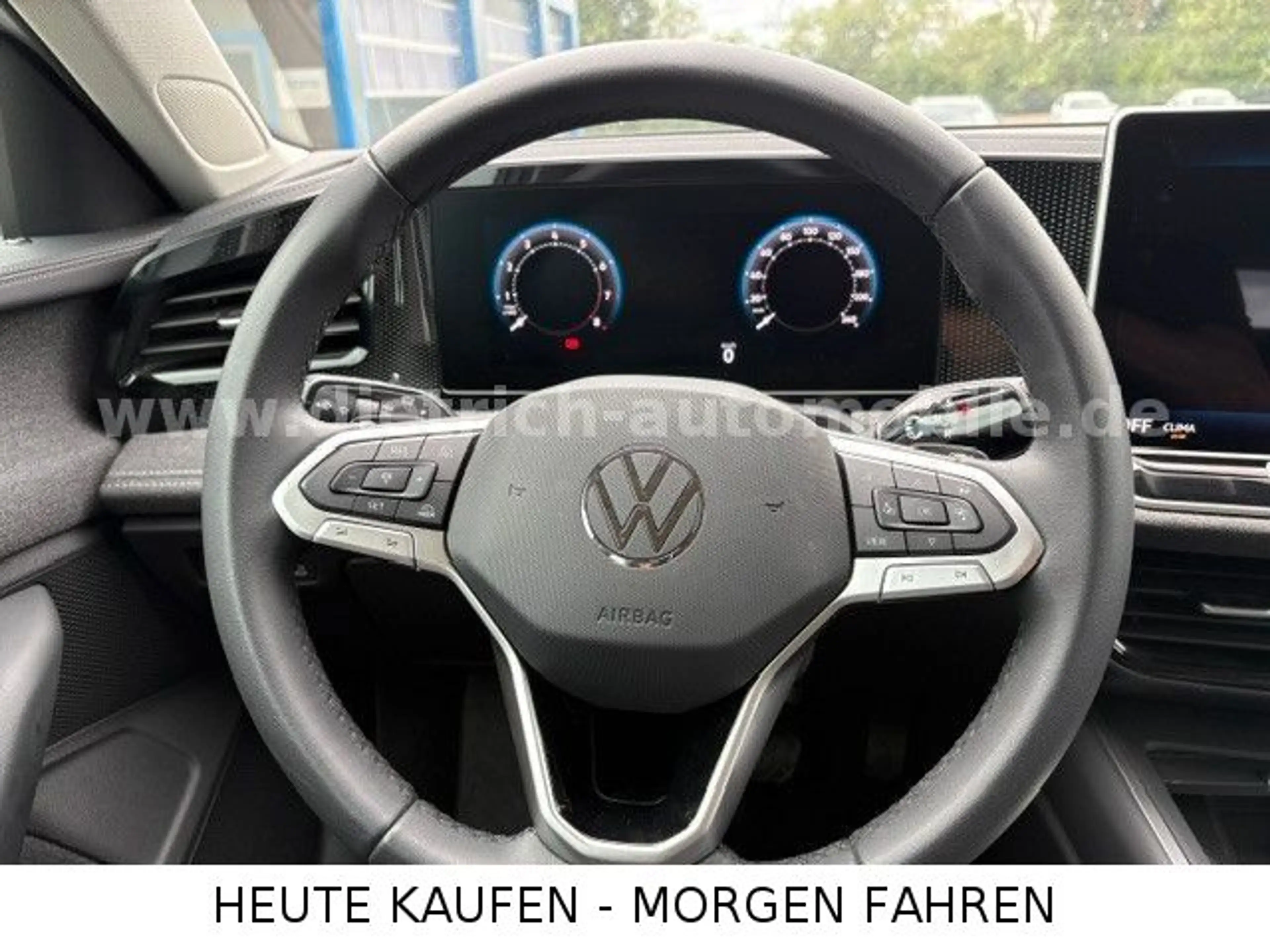 Volkswagen Passat VARIANT 1,5 eTSi DSG SHZ KAMERA PDC ACC — photo 10