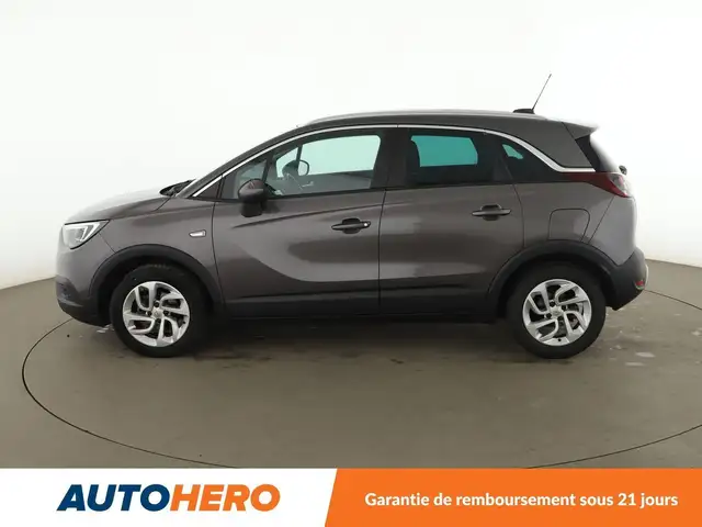 Opel Crossland X view 3
