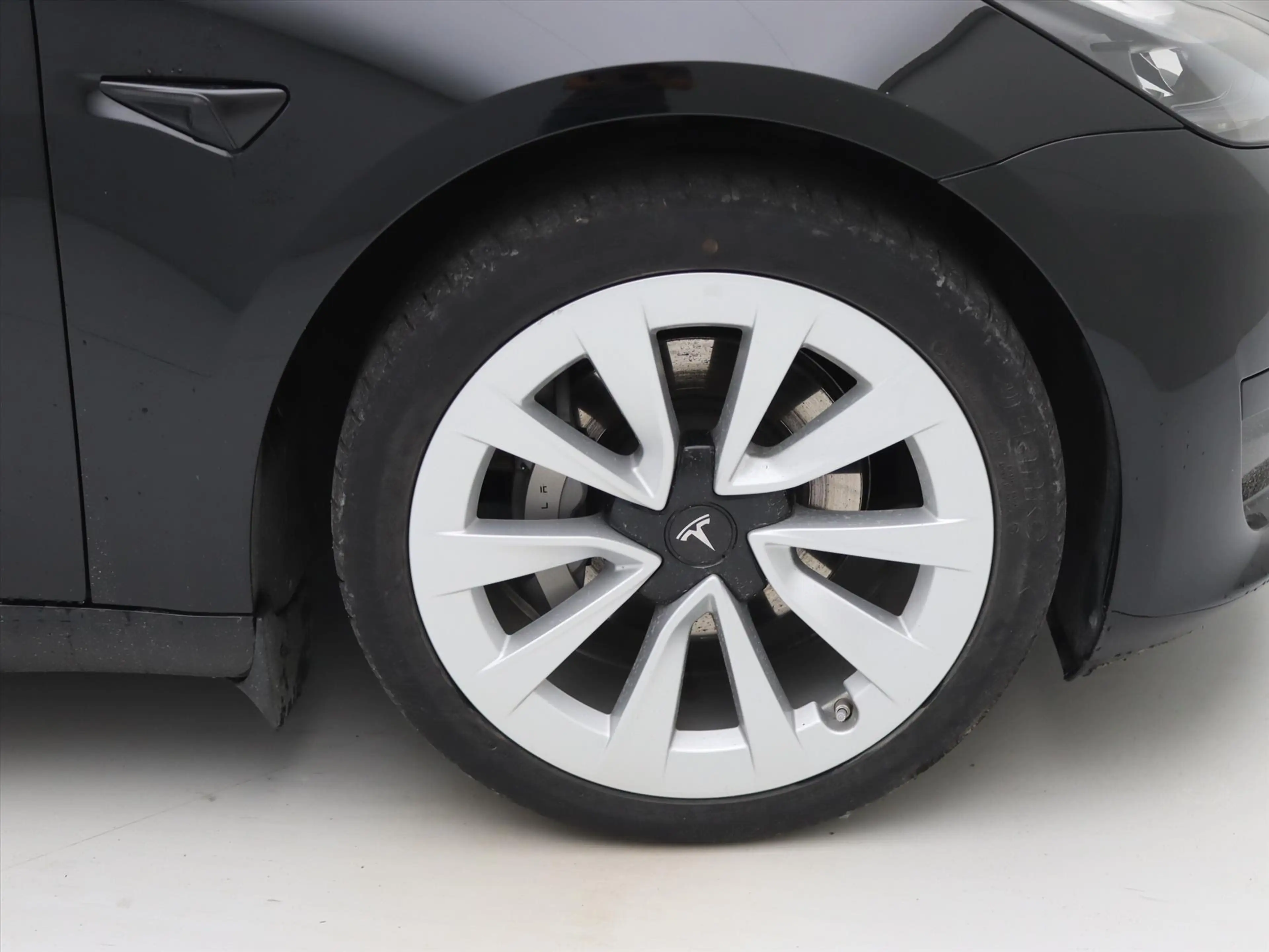 Tesla Model 3 Standard RWD Plus UPGRADE 93.7% SoH [ TREKHAAK+LFP — photo 11