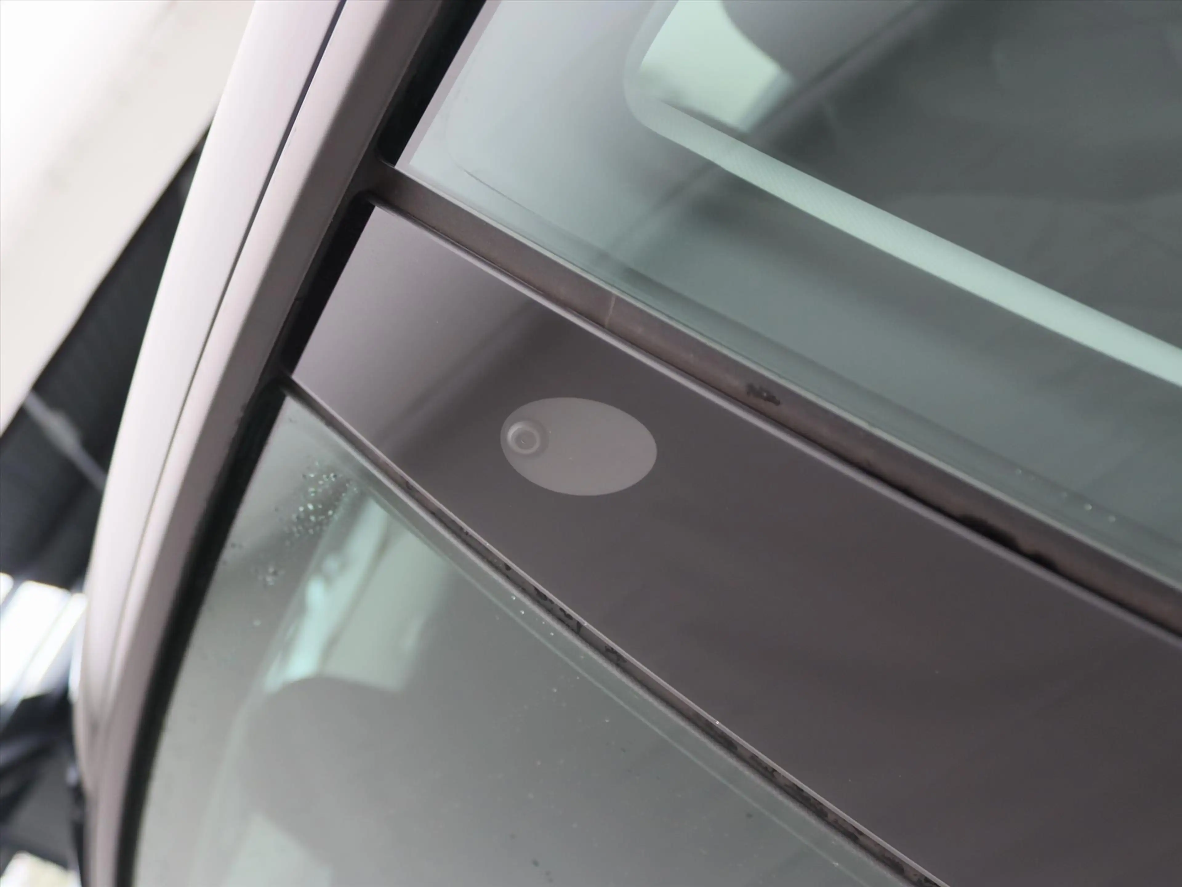 Tesla Model 3 Standard RWD Plus UPGRADE 93.7% SoH [ TREKHAAK+LFP — photo 30