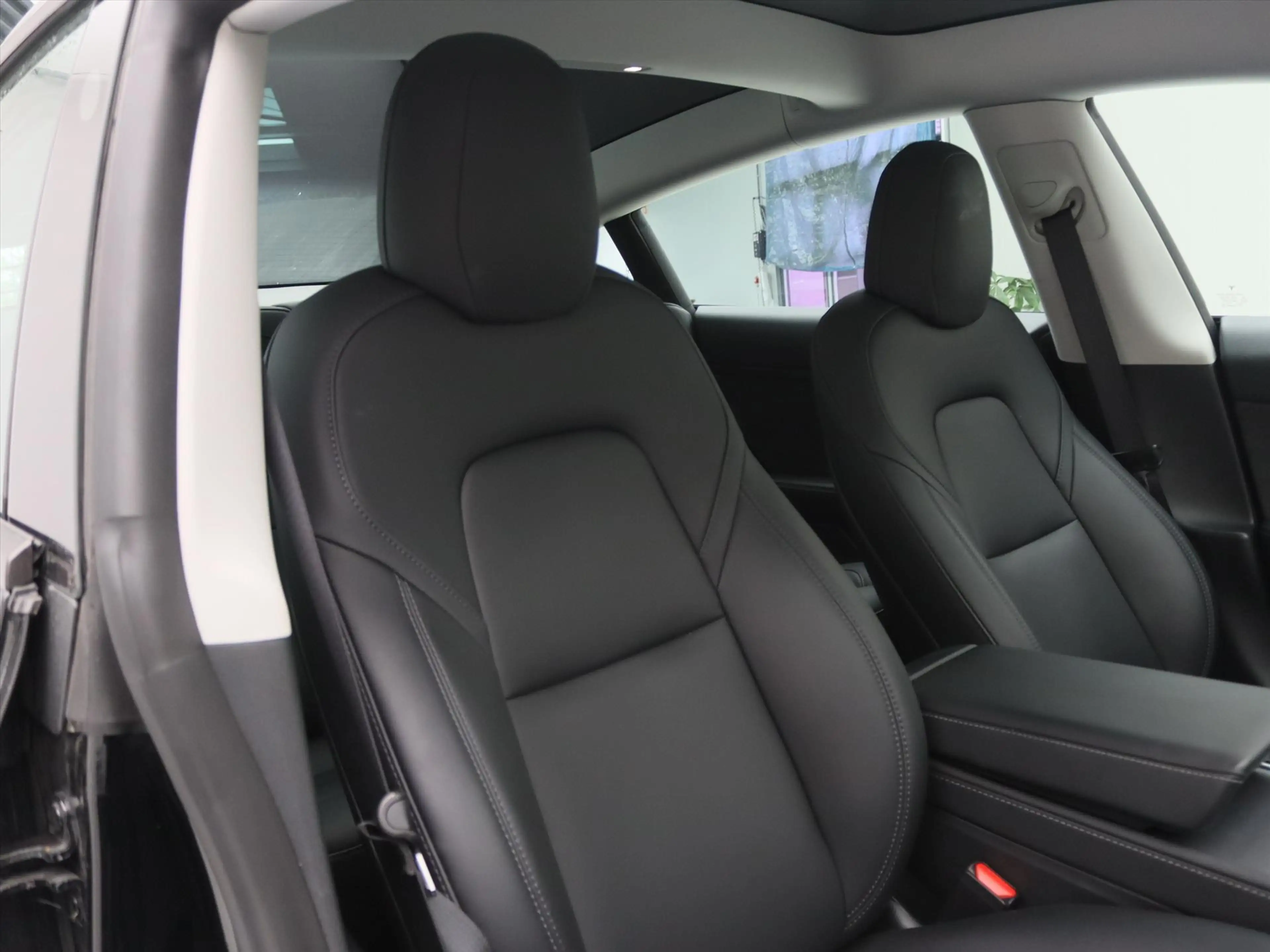Tesla Model 3 Standard RWD Plus UPGRADE 93.7% SoH [ TREKHAAK+LFP — photo 18