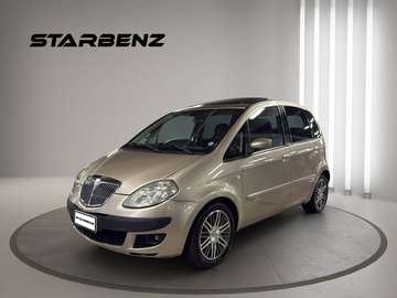 Musa I 1.3 mjt Oro !!!AUTOMATICO!!! - !!!PANORAMA!!!
