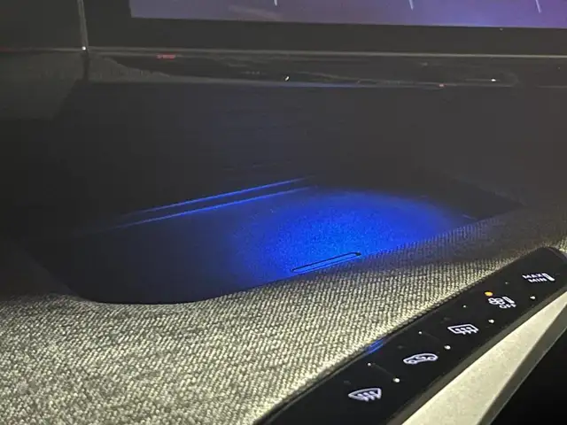 Peugeot 5008 view 17