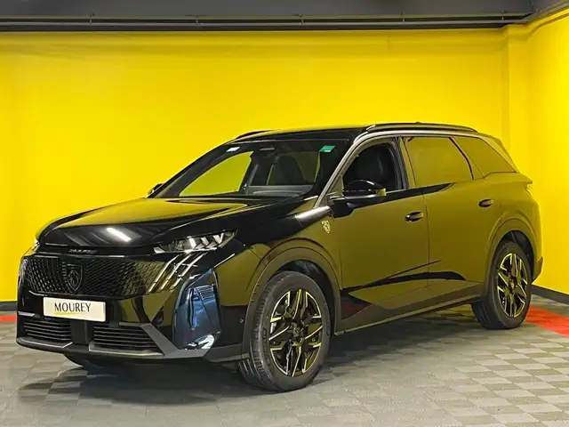 2025 Peugeot 5008 in Black for sale