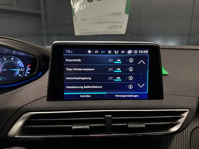 Peugeot 3008 view 24