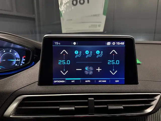 Peugeot 3008 view 22