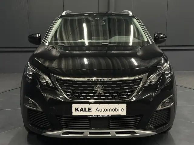 Peugeot 3008 view 8