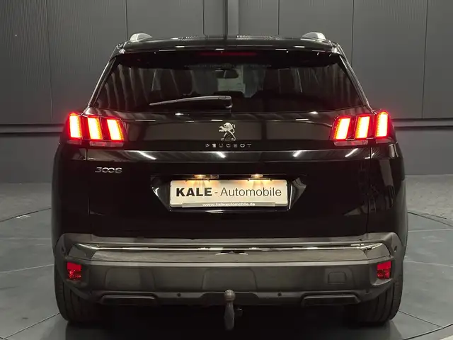 Peugeot 3008 view 4