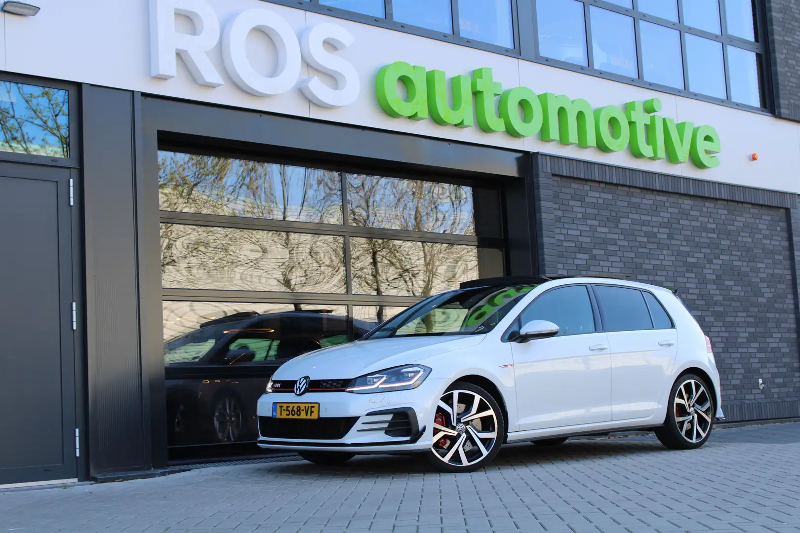 Volkswagen Golf GTI 2.0 TSI Performance | PANO | MAXTON | CARBON STUUR Fehér - 1