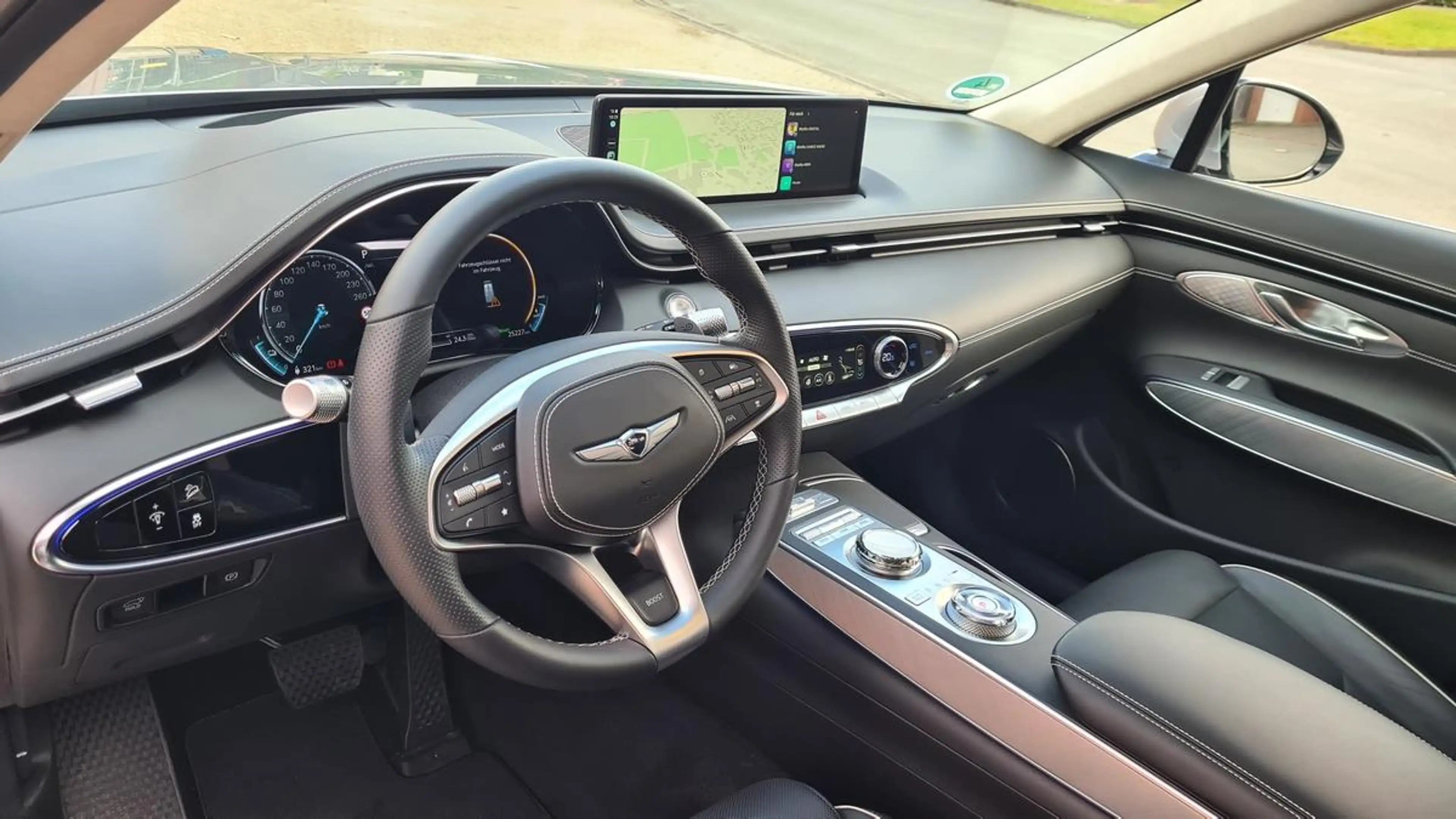 Genesis GV70 GV 70  Electrified Sport Pano,AHK,AWD — photo 9