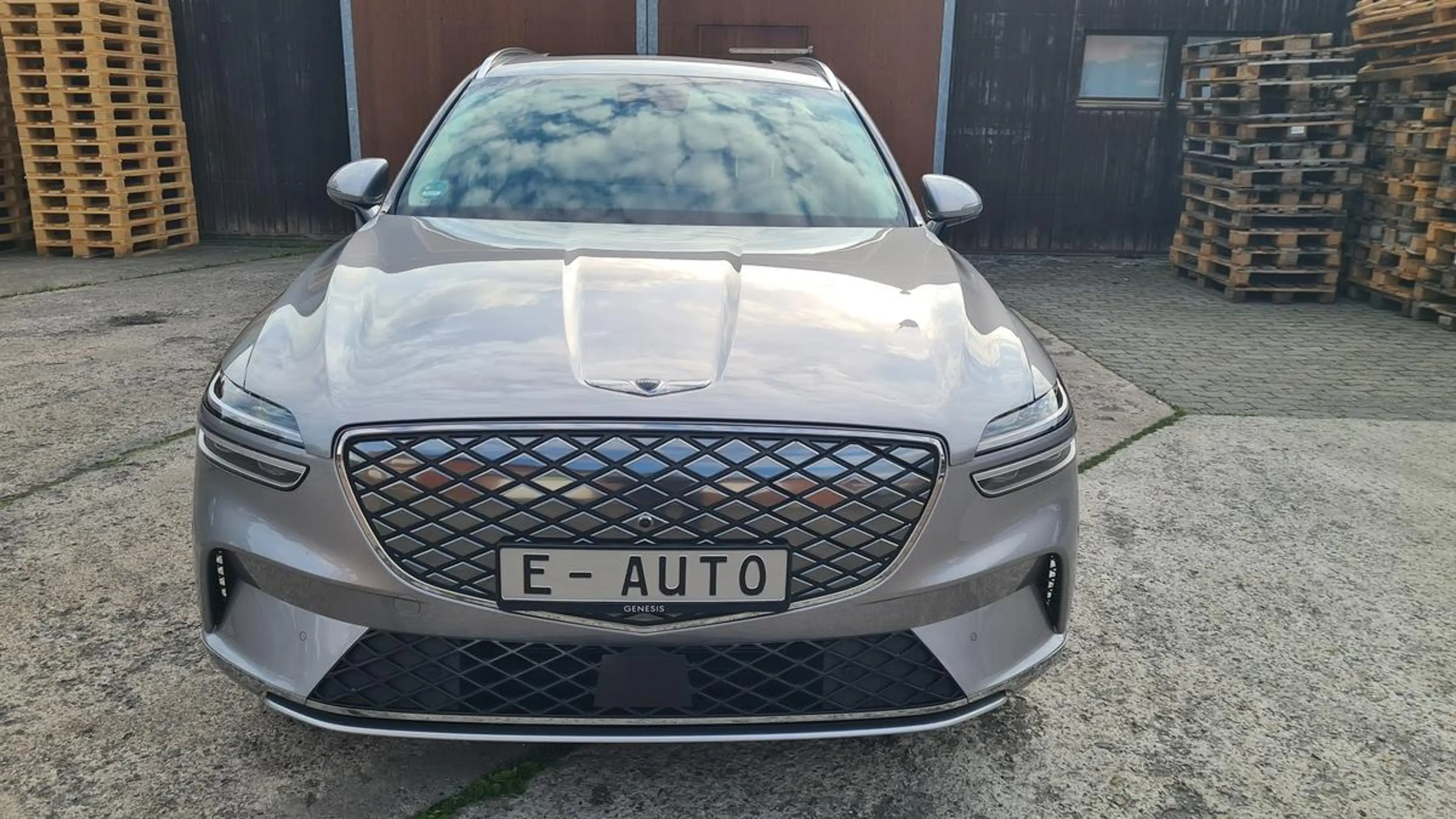 Genesis GV70 GV 70  Electrified Sport Pano,AHK,AWD — photo 2