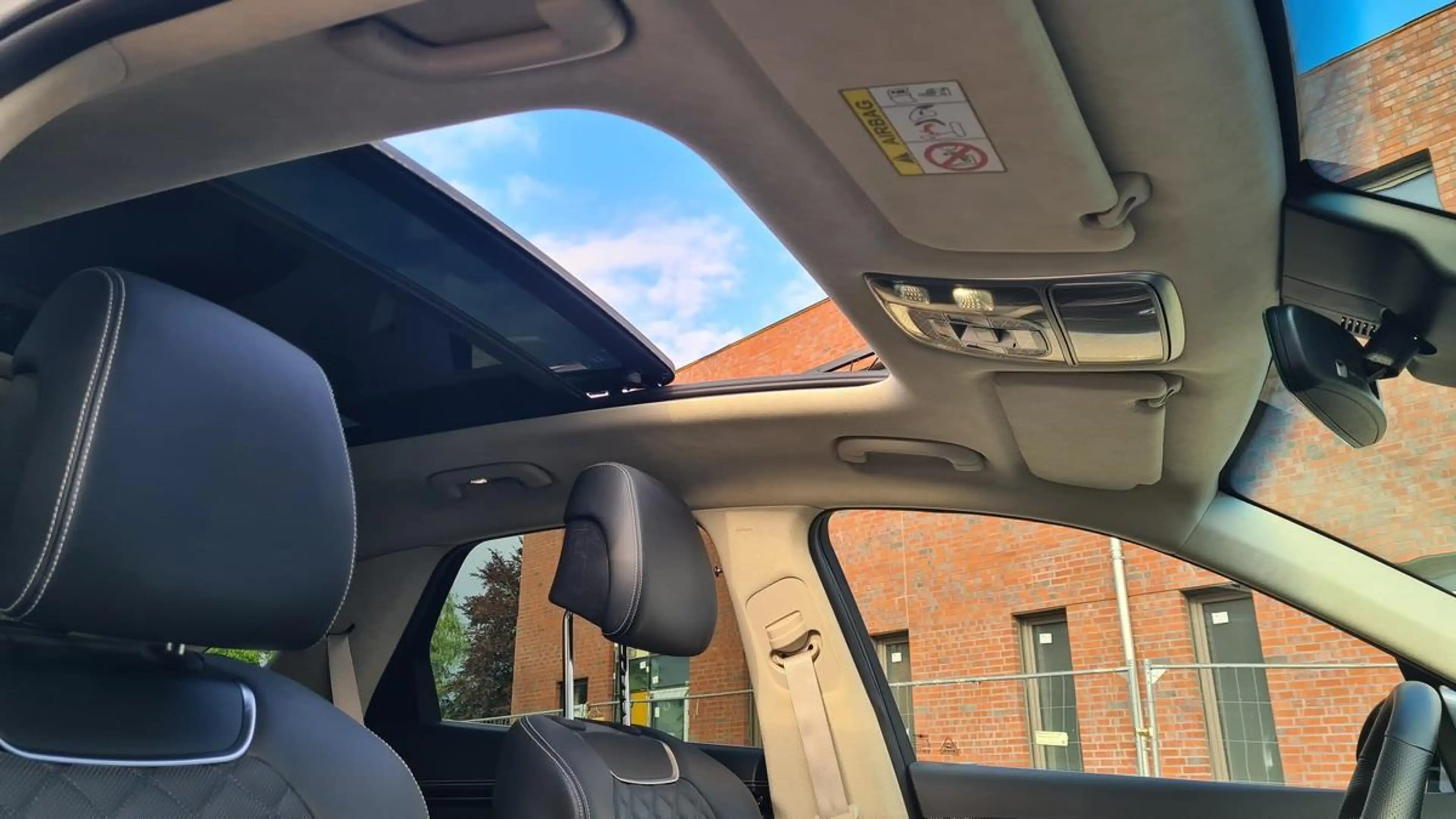 Genesis GV70 GV 70  Electrified Sport Pano,AHK,AWD — photo 12