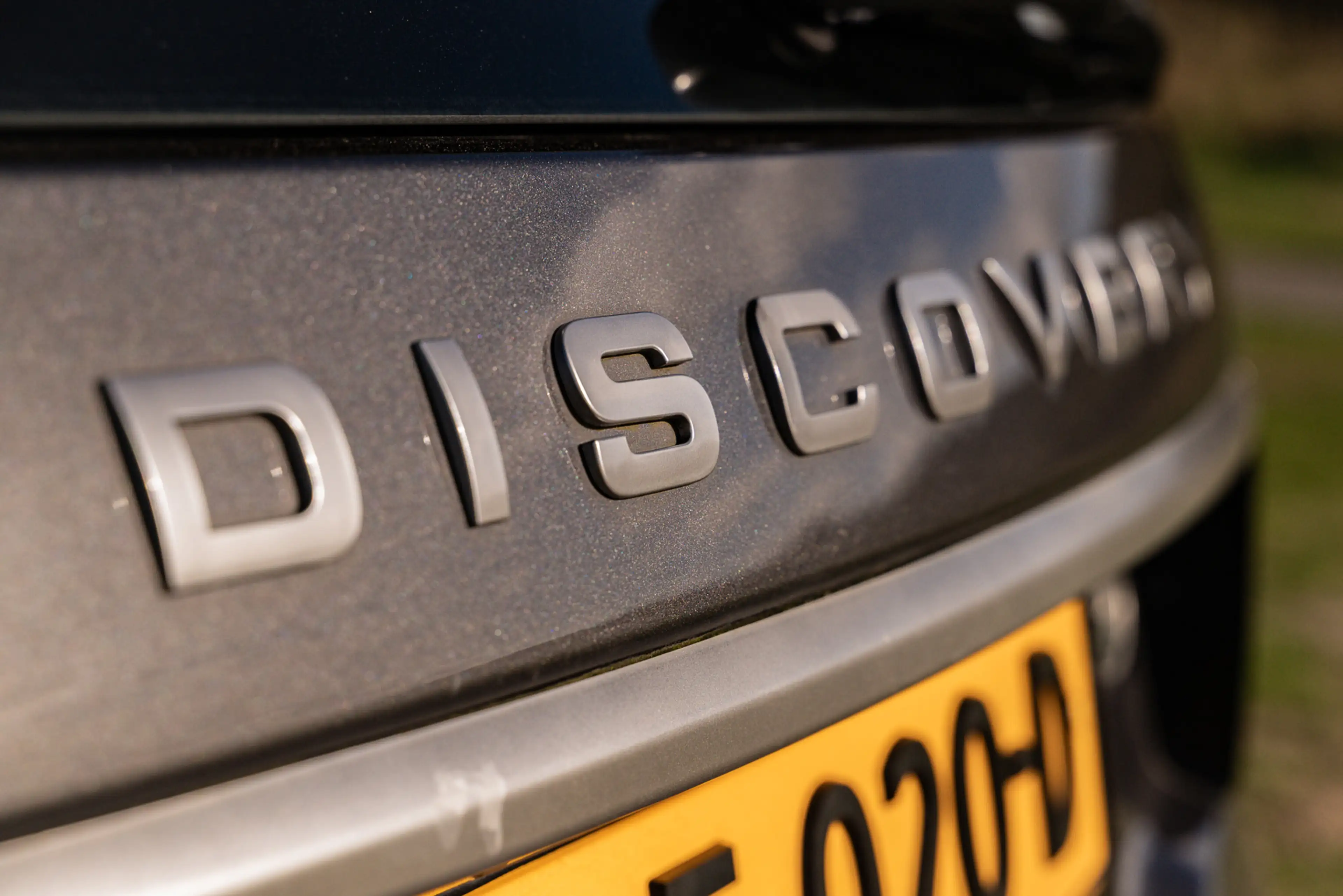 Land Rover Discovery Sport 2.0 Si4 4WD HSE Luxury - MERIDIAN AUDIO - LEDER - — photo 12