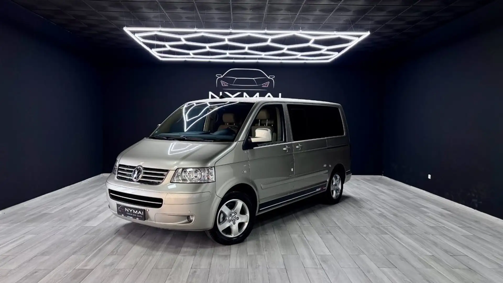 Volkswagen T5 Multivan 2.5TDI 174CV HIGHLINE Beige - 1