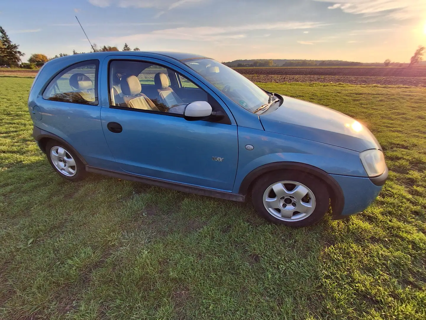 Opel Corsa Corsa 1.0 12V Njoy Blau - 2