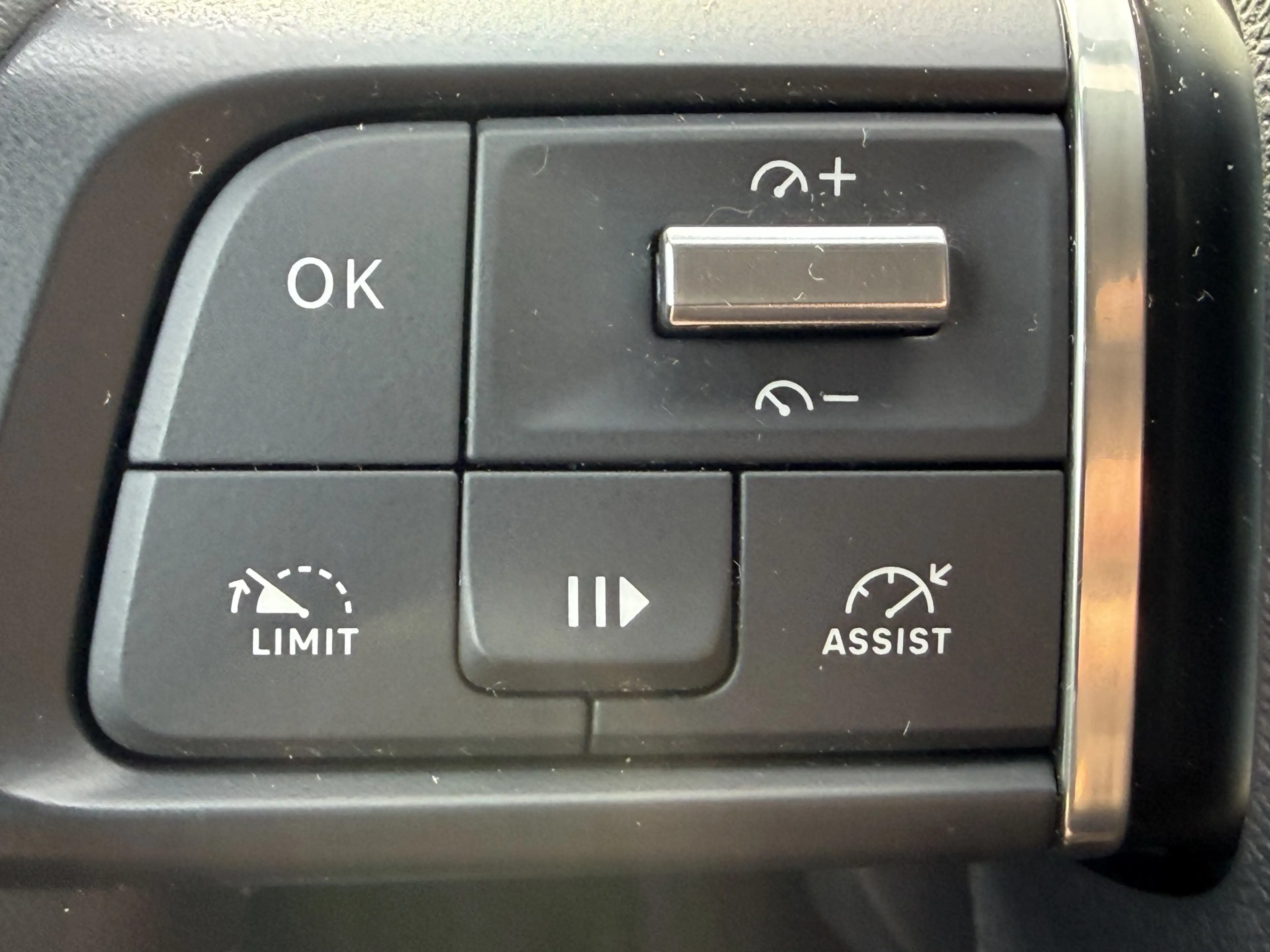 Citroen E-C4 Electric You 50 kWh (Camera - LED - Navigatie via APP - Com — photo 16