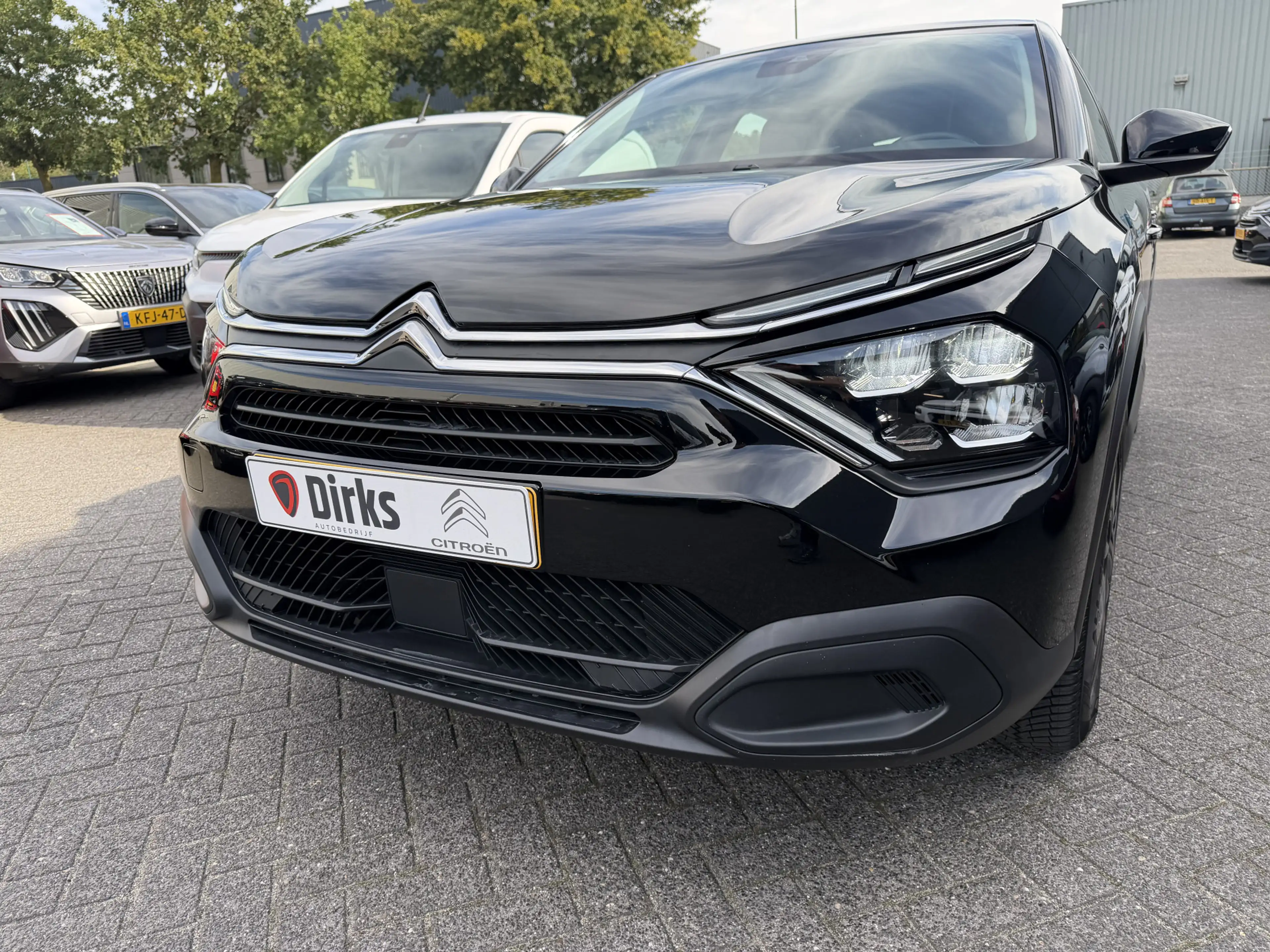 Citroen E-C4 Electric You 50 kWh (Camera - LED - Navigatie via APP - Com — photo 25