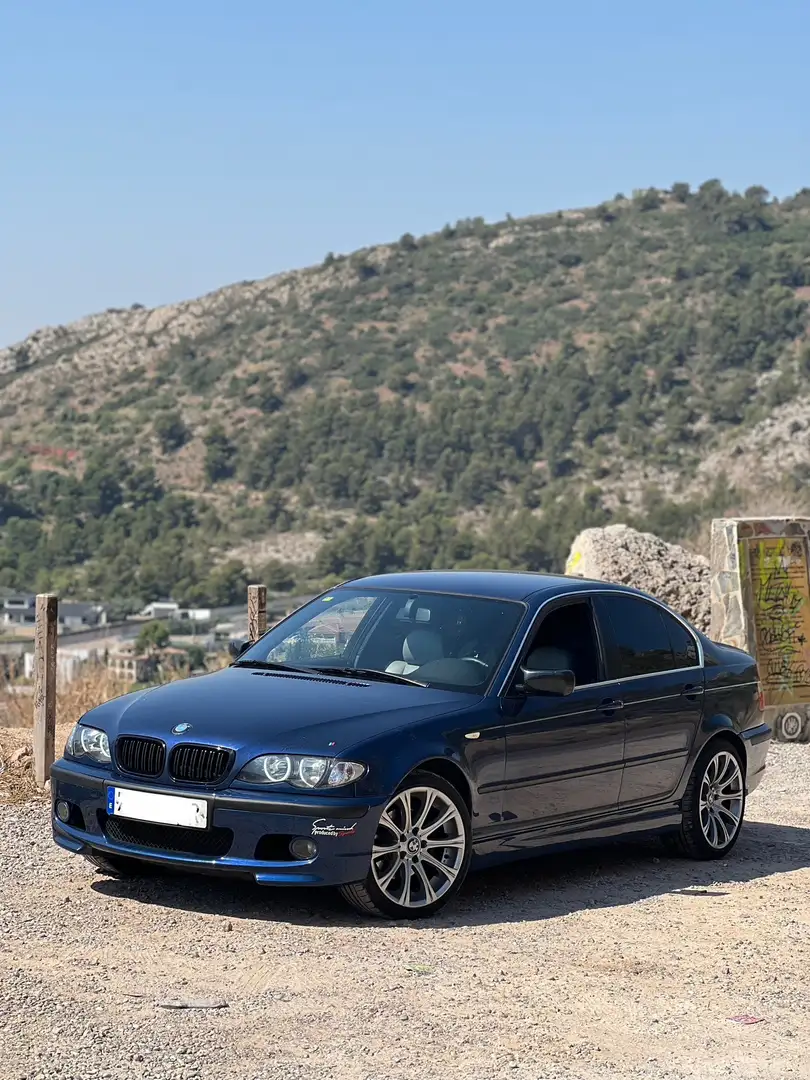 BMW 320 320d - 2