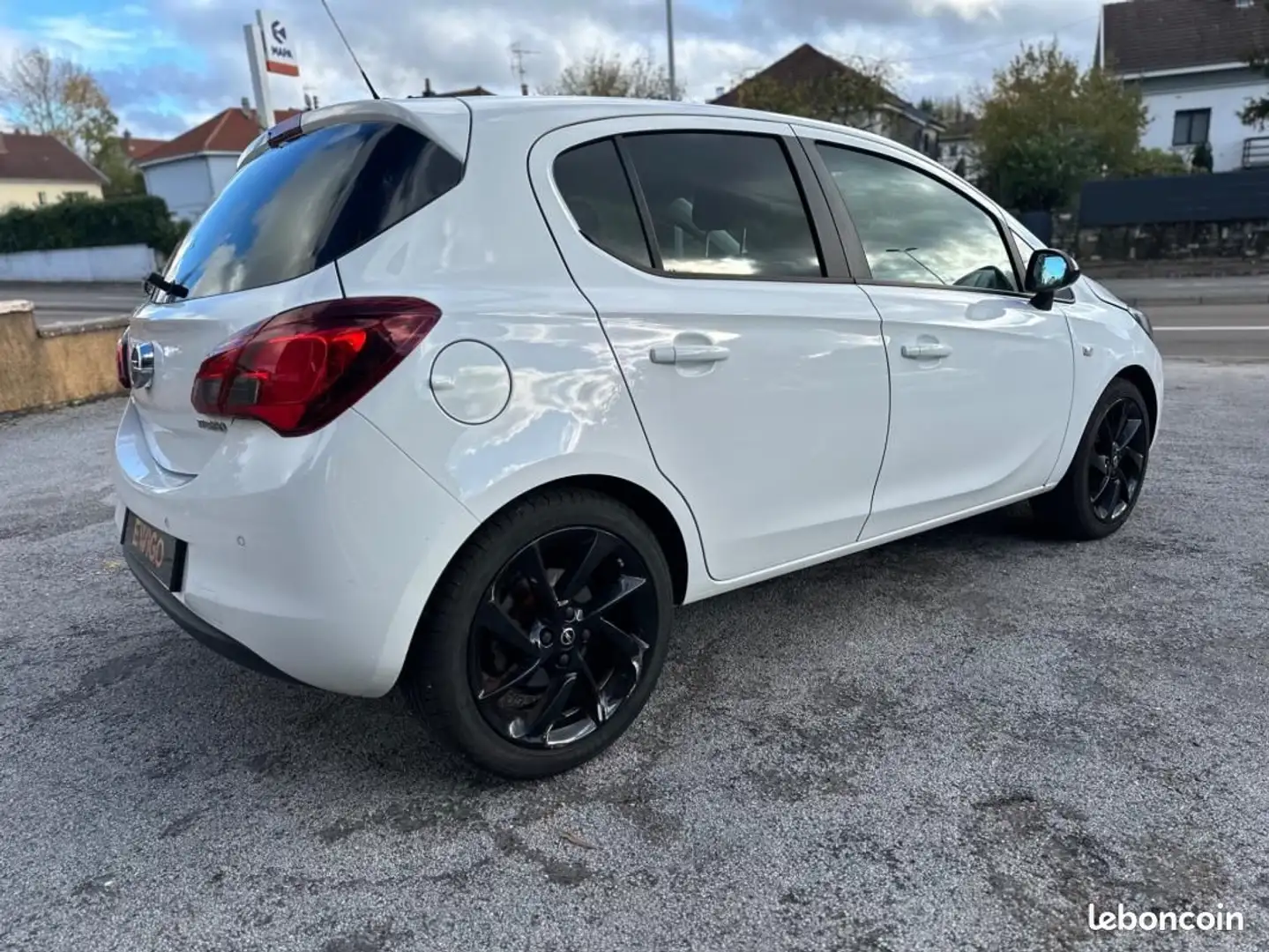 Opel Corsa 1.4 T 100 BLACK EDITION START-STOP Weiß - 2