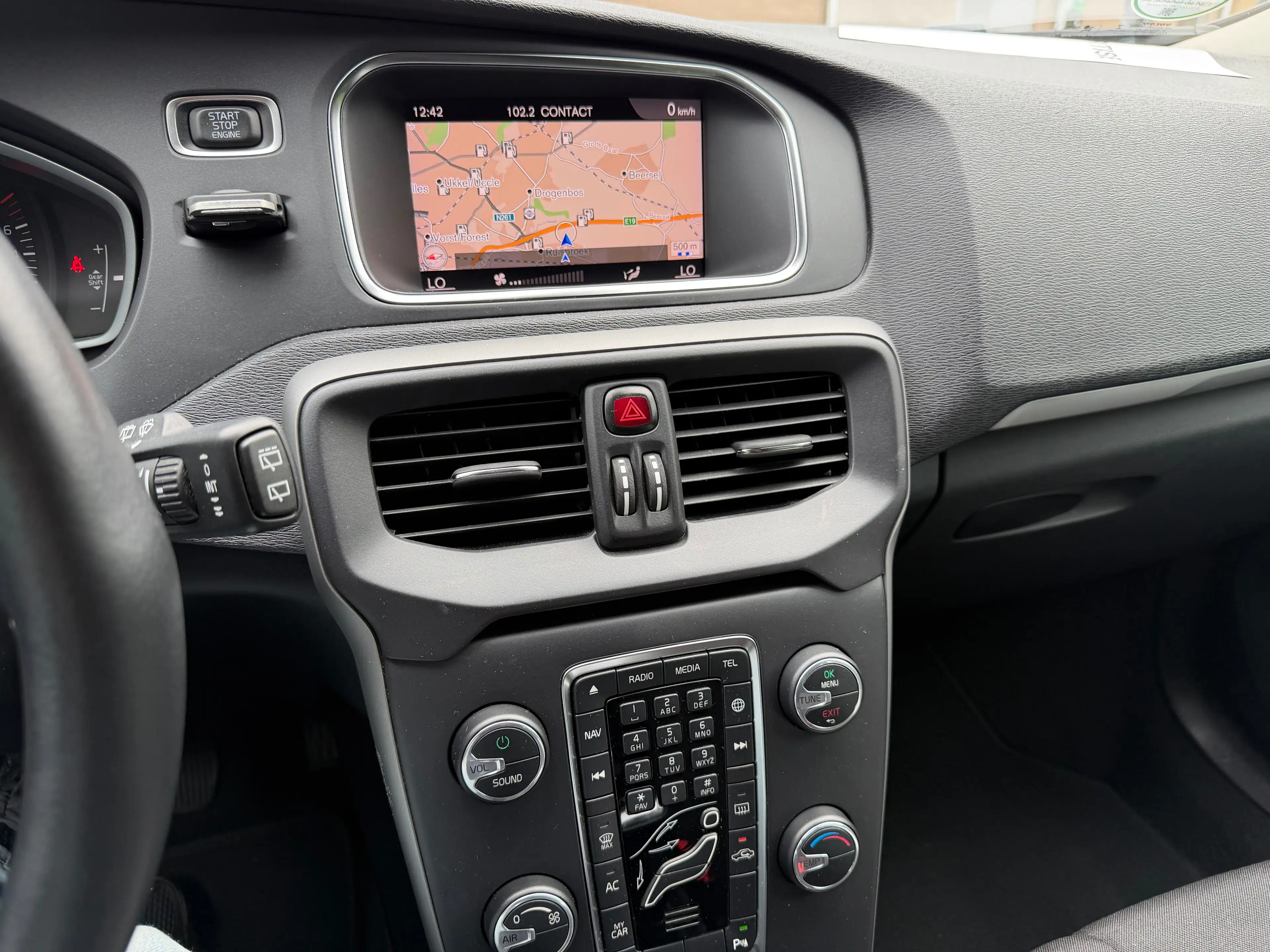 Volvo V40 V40 2.0 T2 — photo 11